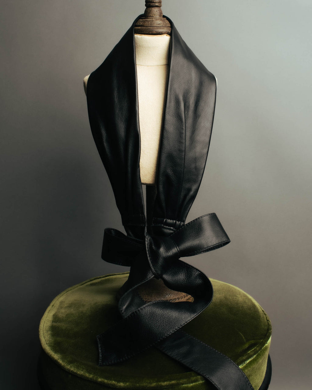 "HOXTON BOUTIQUE" 00's-10's Pebbled leather scarf belt