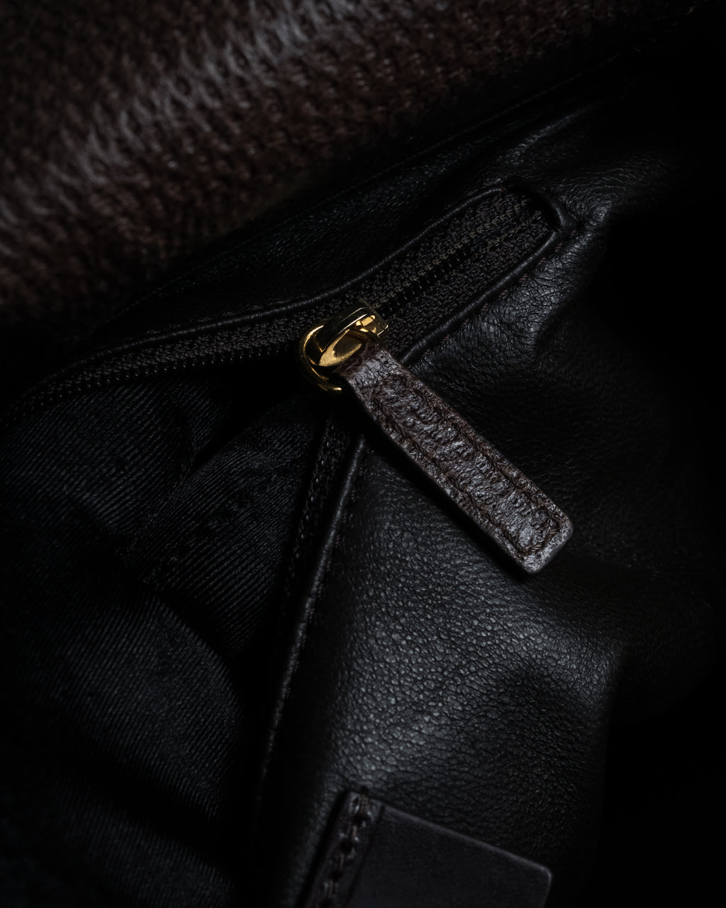 “FENDI” 2010’s Architectural grained leather 3Jours bag