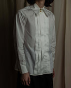 "CHANEL" Gold button design pleated white shirt