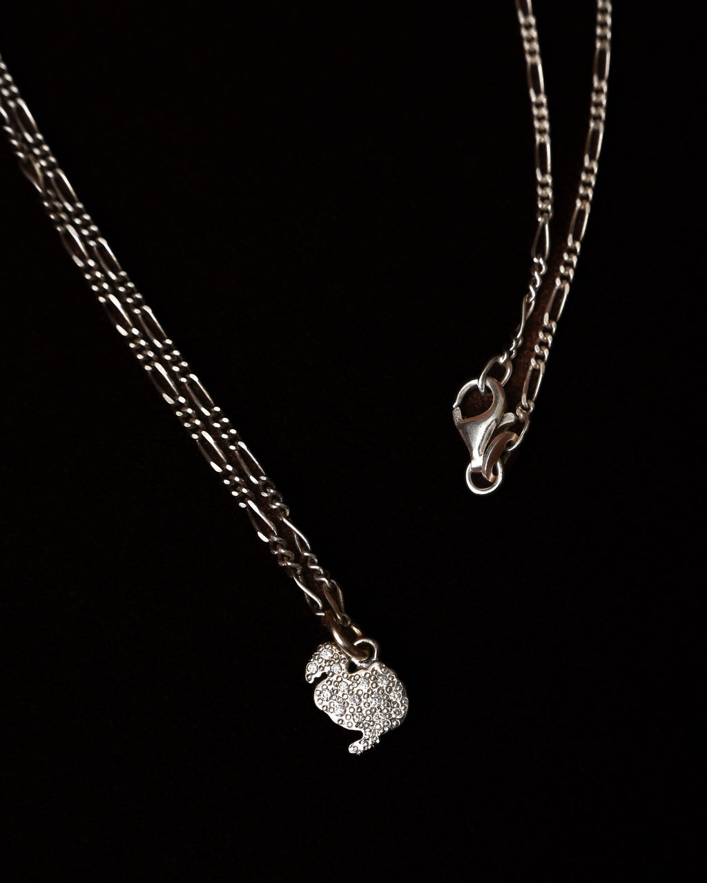 POMELLATO/ “Dodo” K18 White Gold & Diamond Dodo Charm
