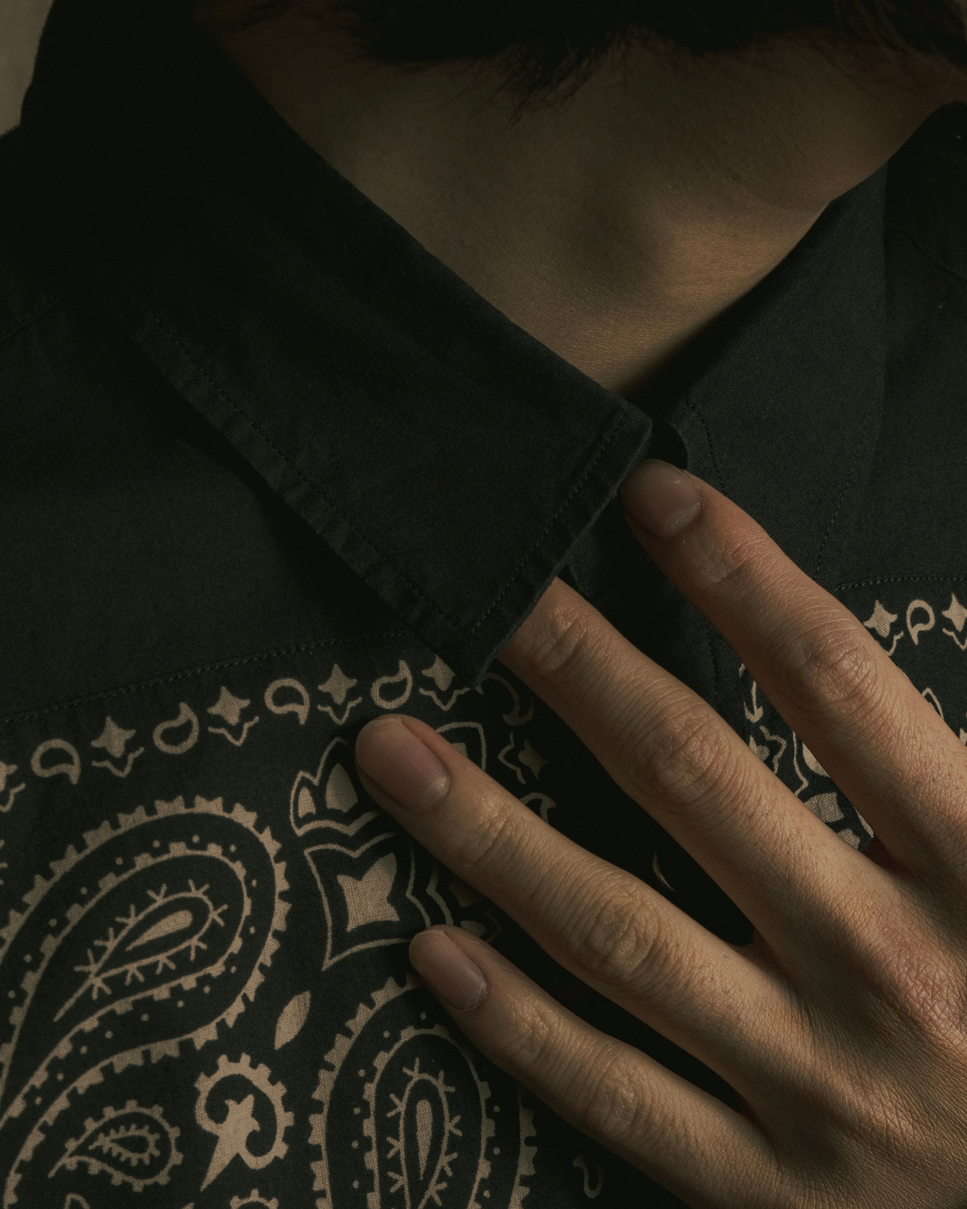 “GUCCI” 2011-12 Bandana panel print shirt