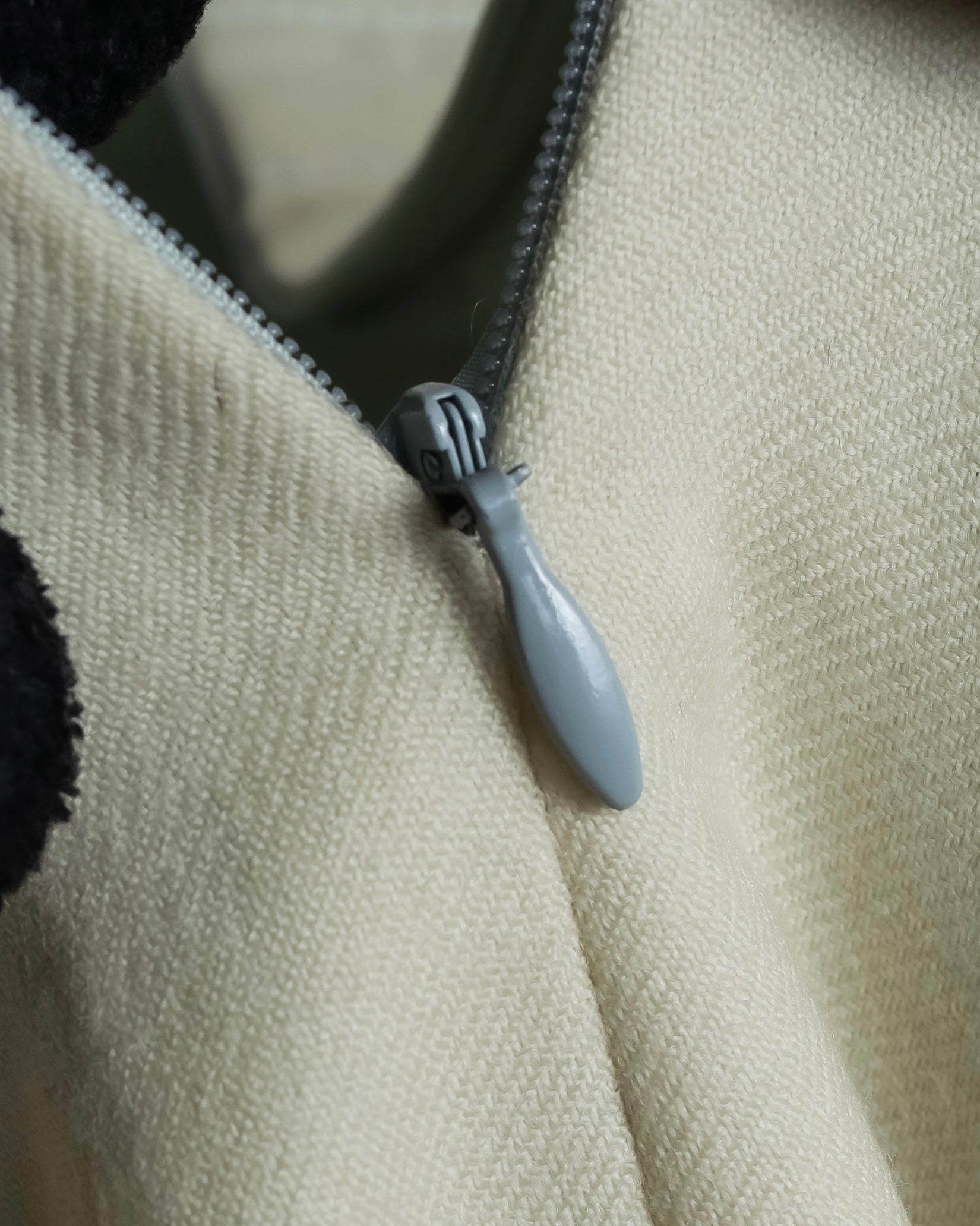 "VALENTINO" Belted design sleeveless long dress