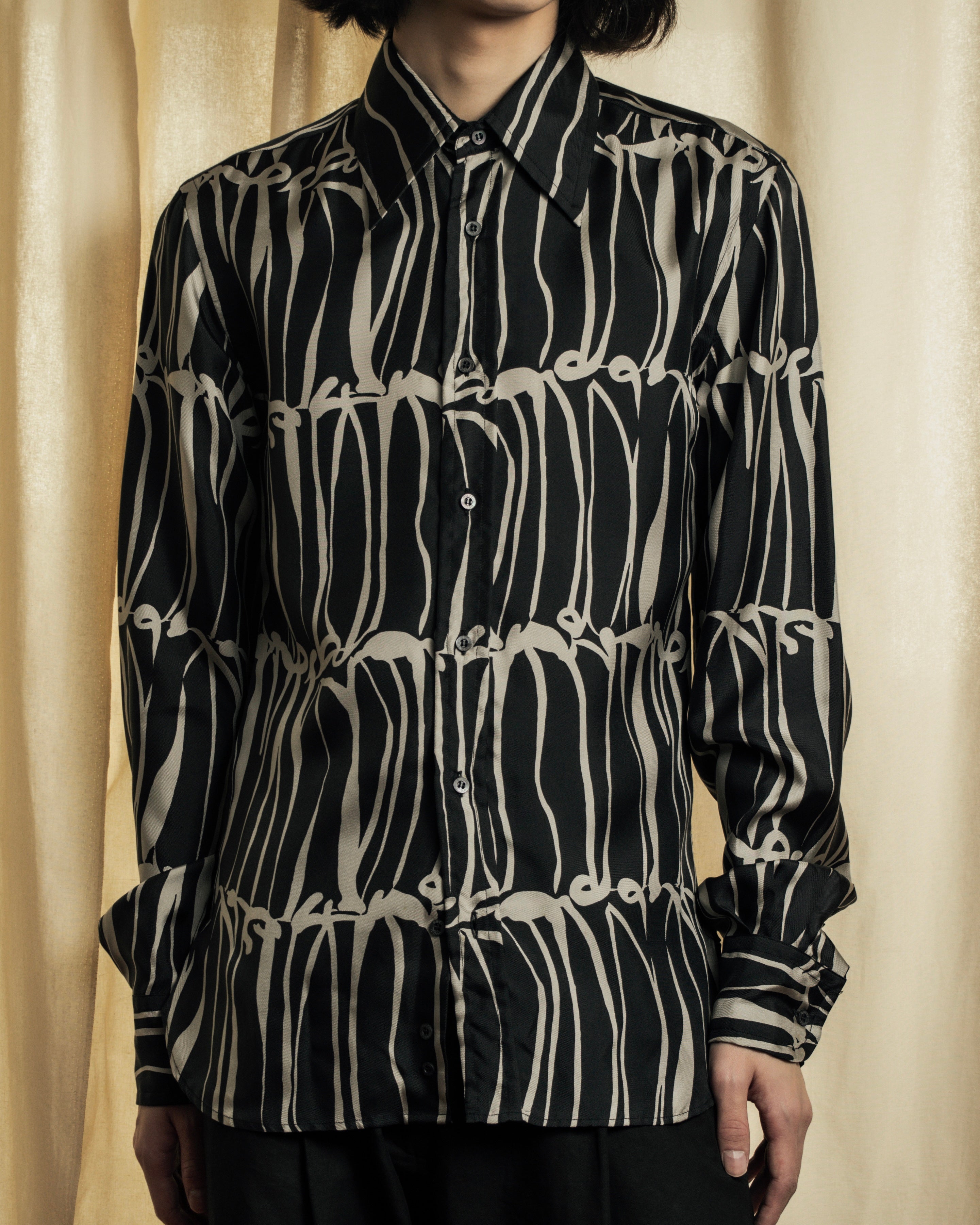 "GUCCI" Handwritten calligraphy pattern silk shirt