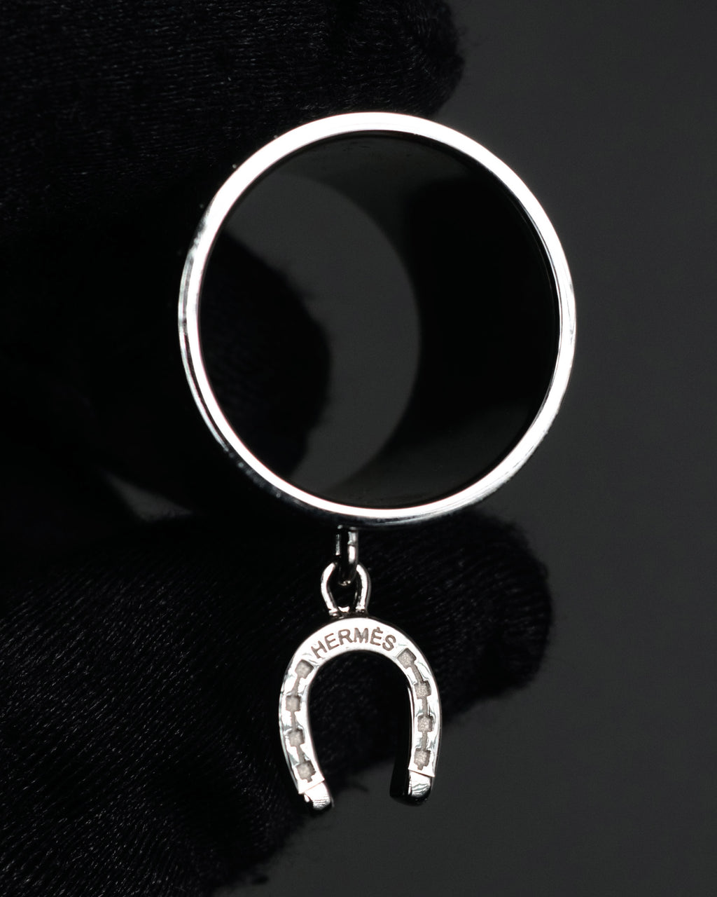 “HERMES” 2010’s Fetiche horseshoe charm scarf ring