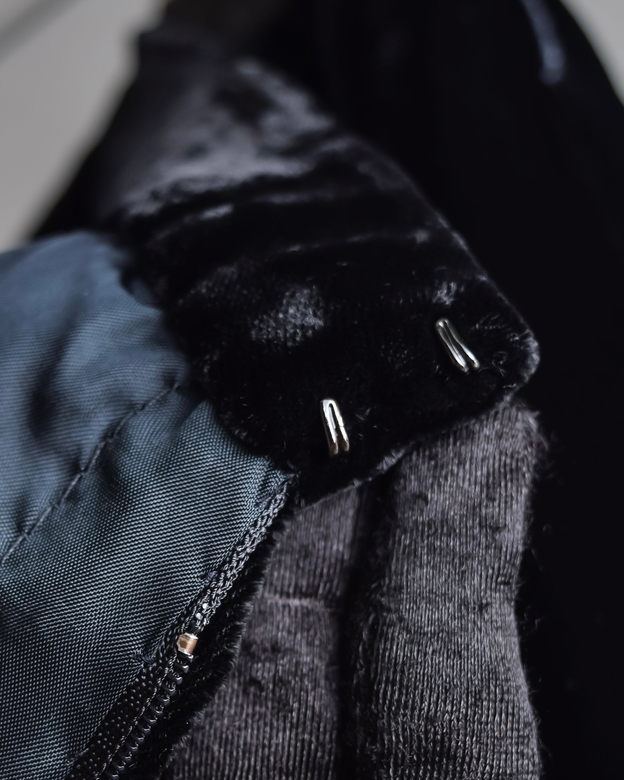 "CELINE" Pleated satin hem velvet flare skirt