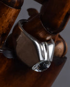 "GUCCI" Polished silver crystal sculptural ring