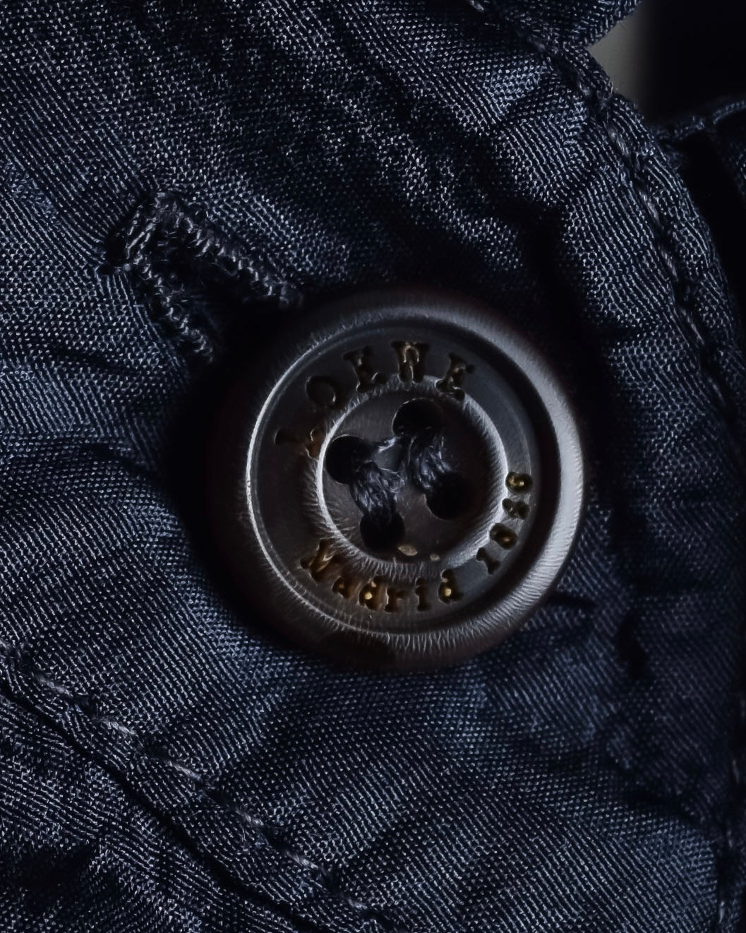 "LOEWE" 90's-00's Fly front silk shirt