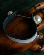 "Christian Dior" Pearl iconic design leather bracelet