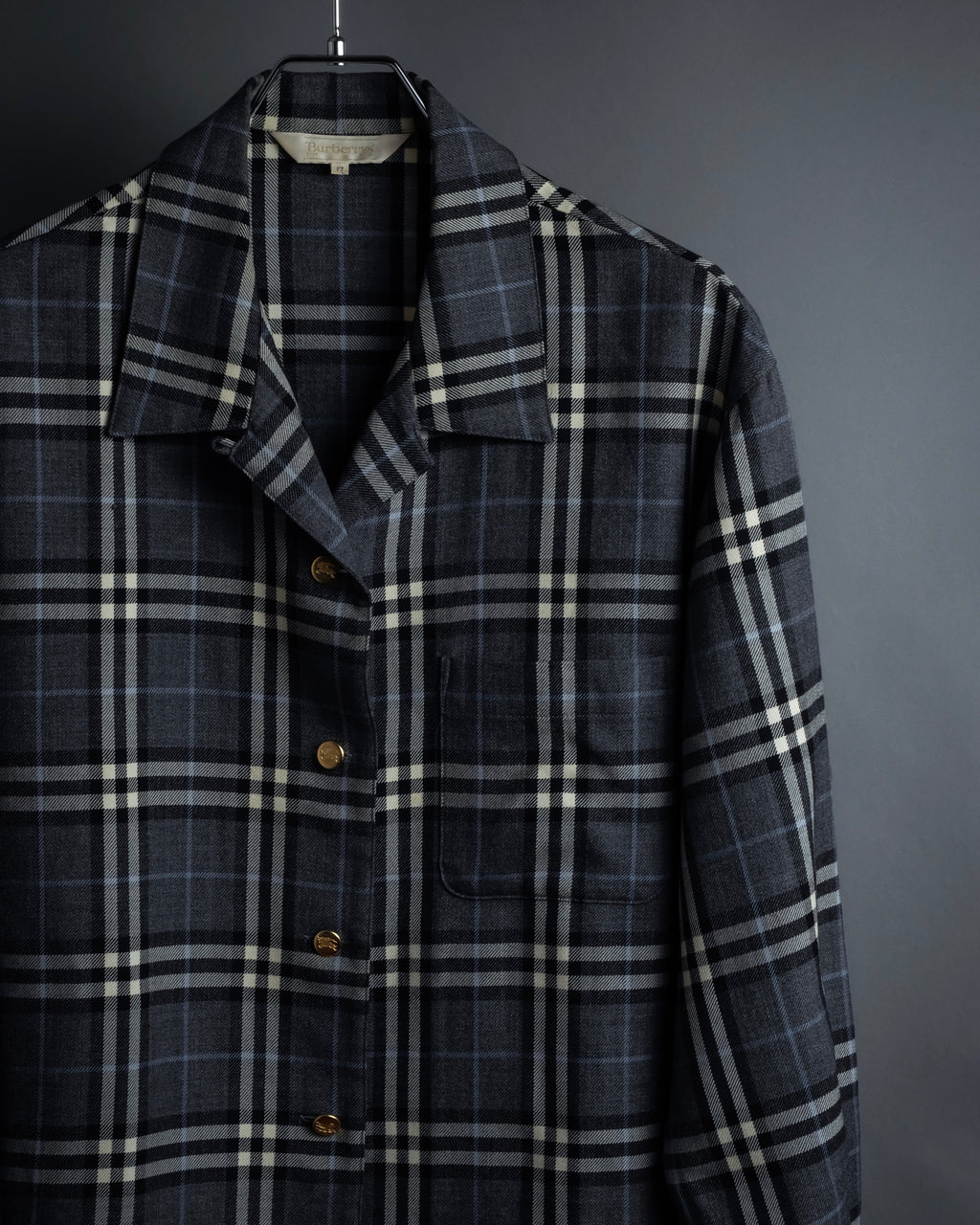 "BURBERRYS" Gold metal button design check pattern wool shirt