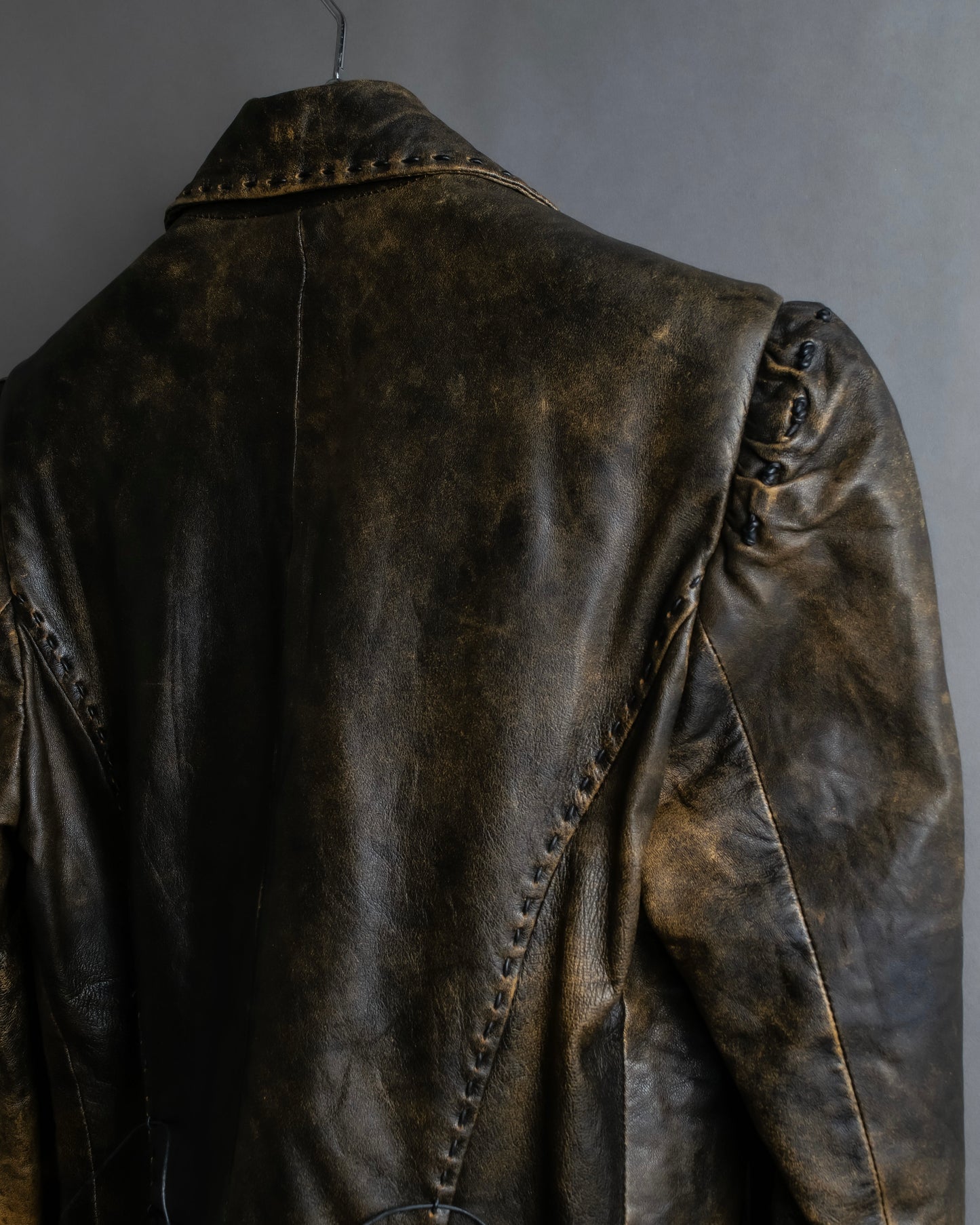 "ROBERTA SCARPA" 100% lamb leather gathered design shaped jacket