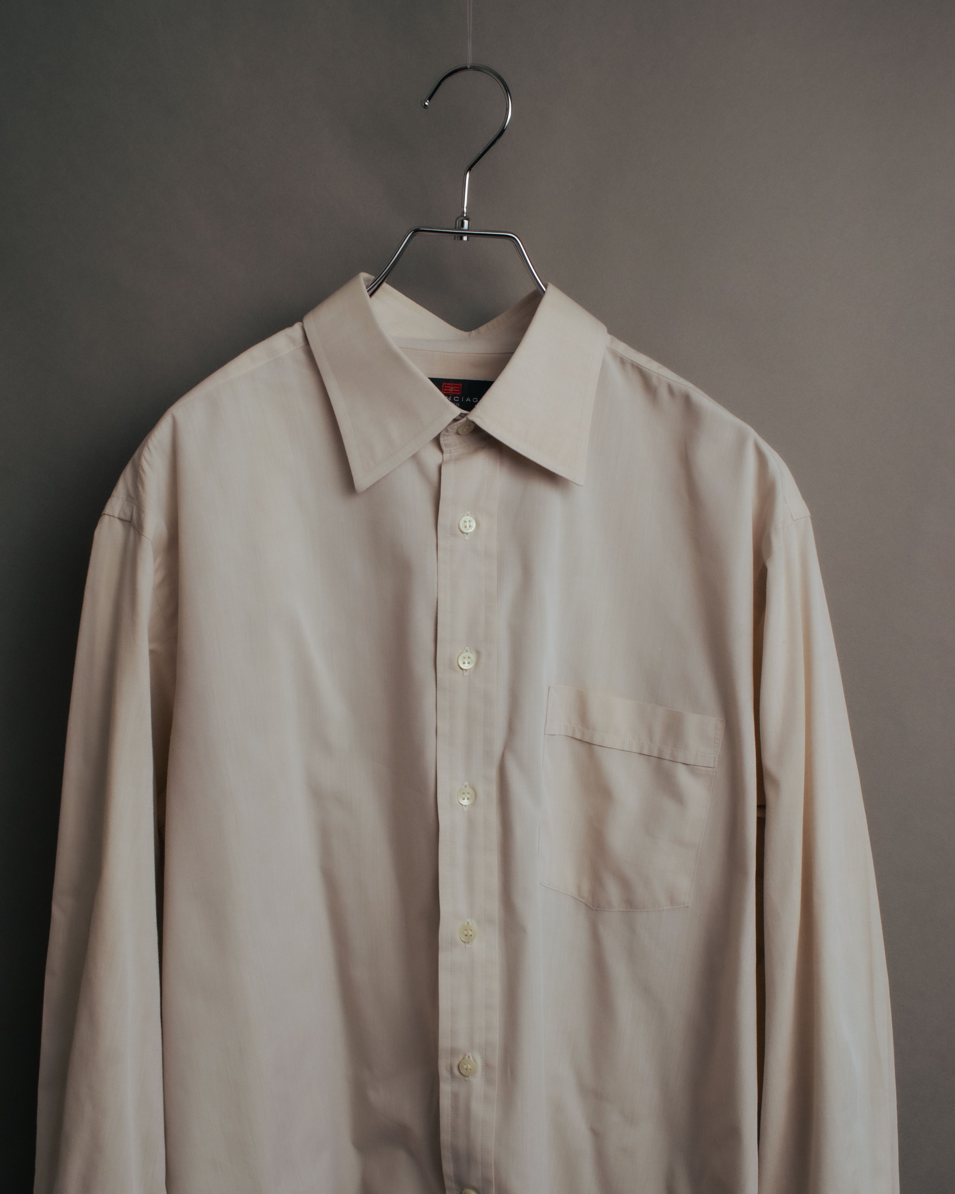 “BALENCIAGA” 90’s-00’s Relaxed pale dress shirt