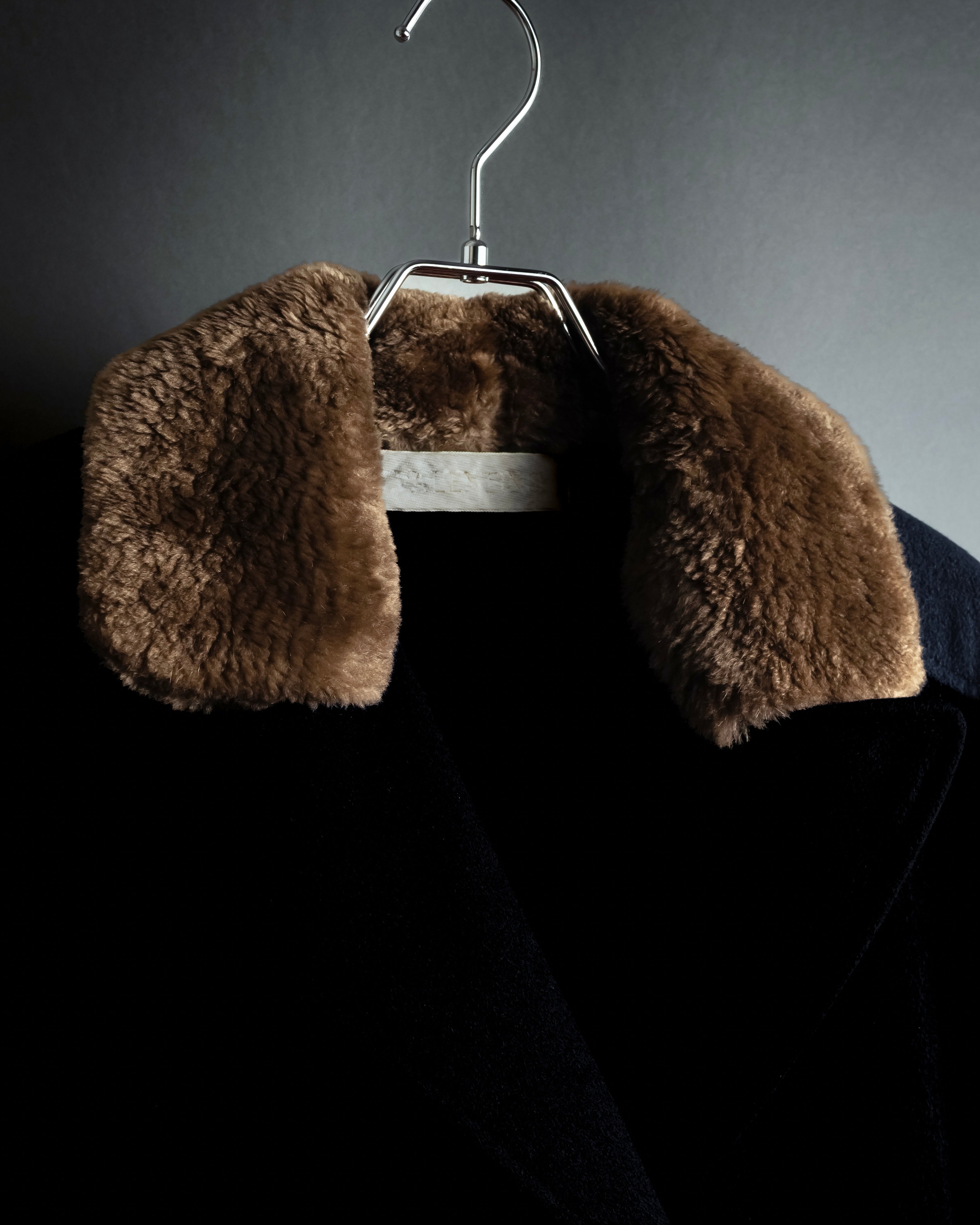 "VALENTINO" Fur collar double-breasted wool coat