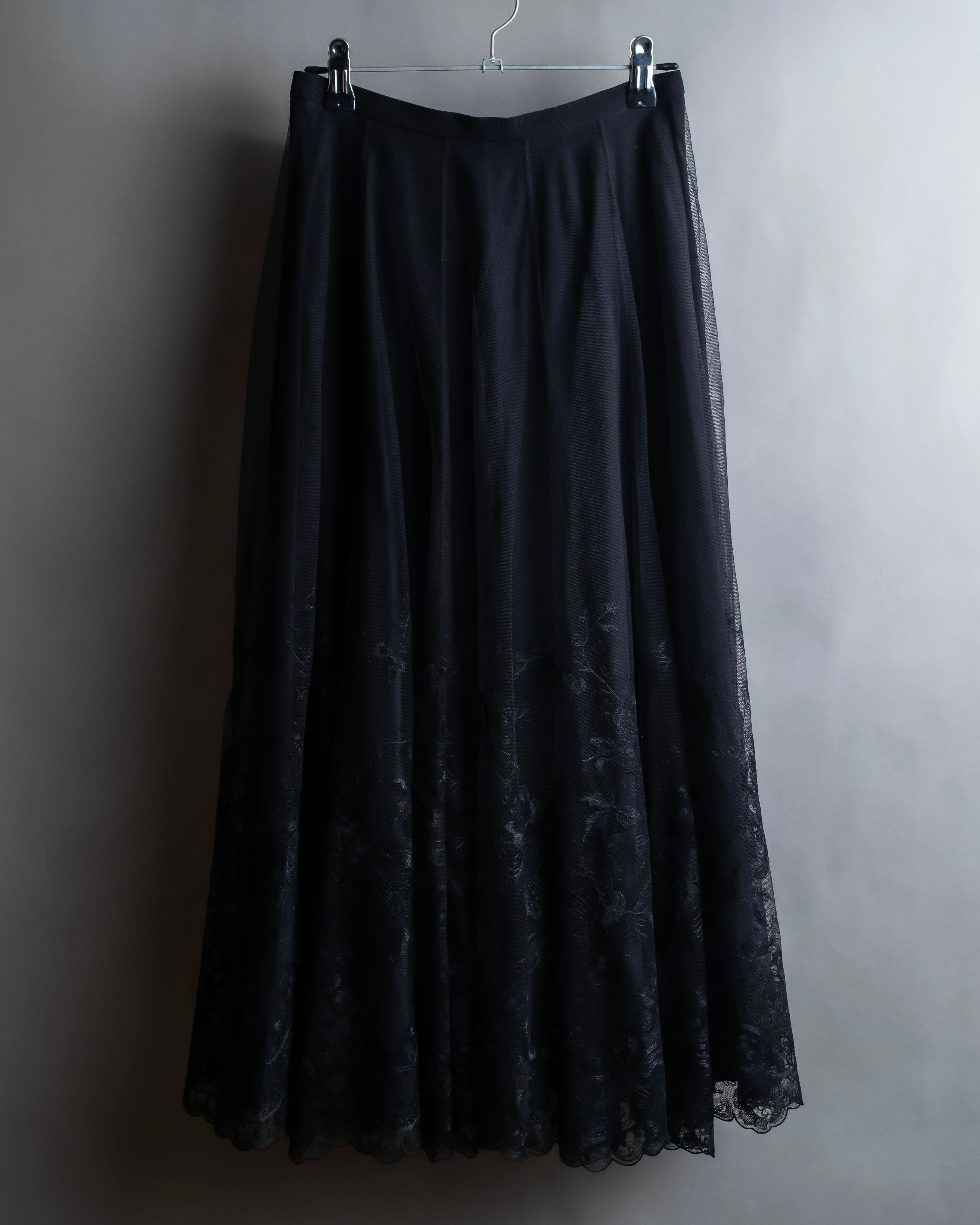 "LOUIS VUITTON" Tiered embroidered design flared skirt