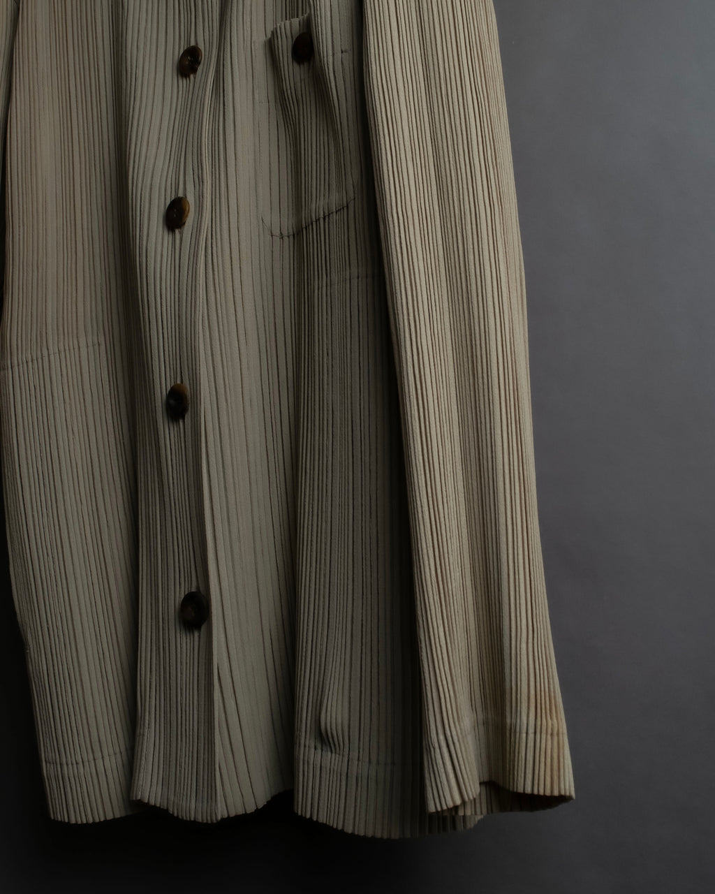 "ISSEY MIYAKE" Fine pleated shirt jacket