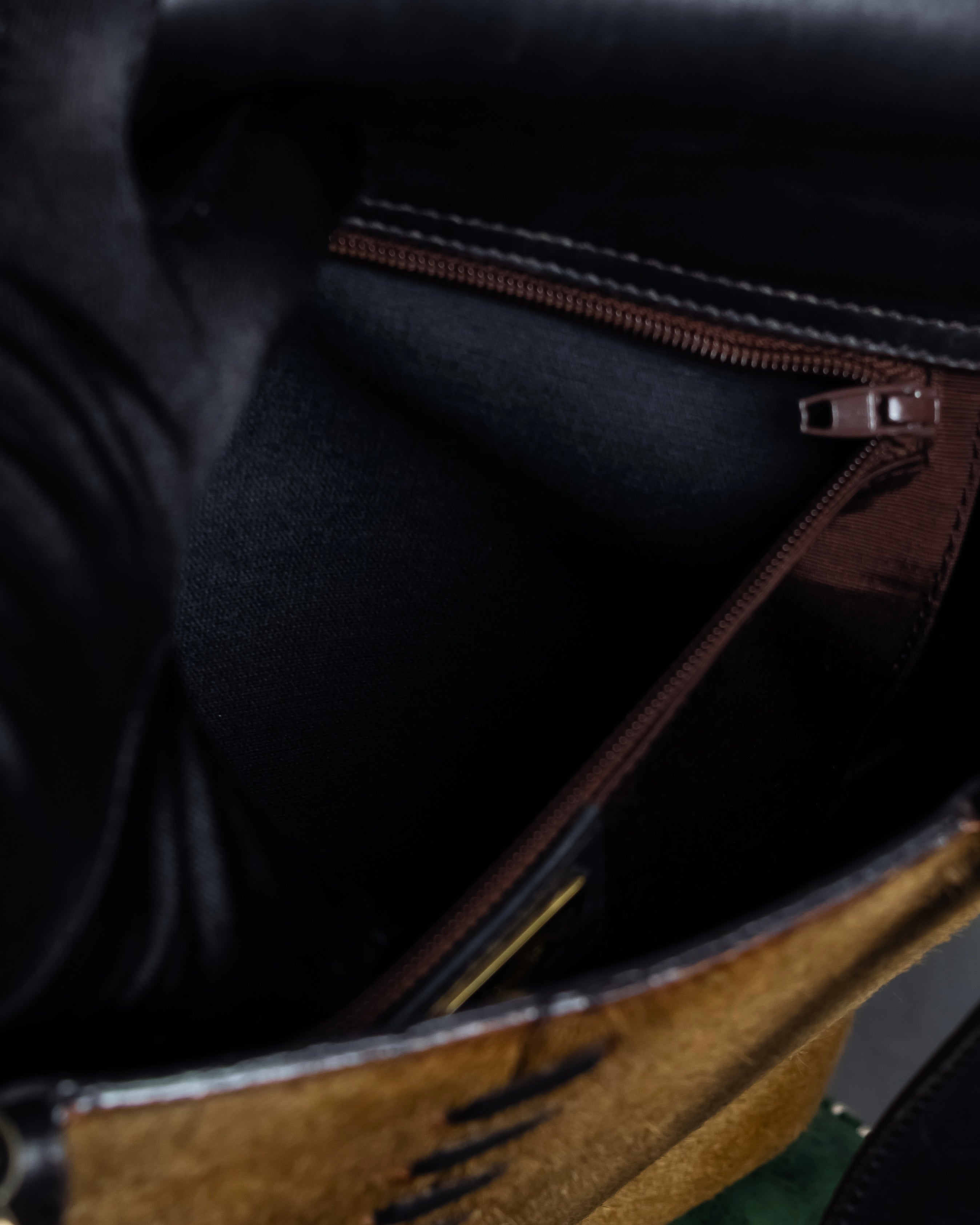 "YVES SAINT LAURENT" Hand-stitched design hair calf leather tote bag