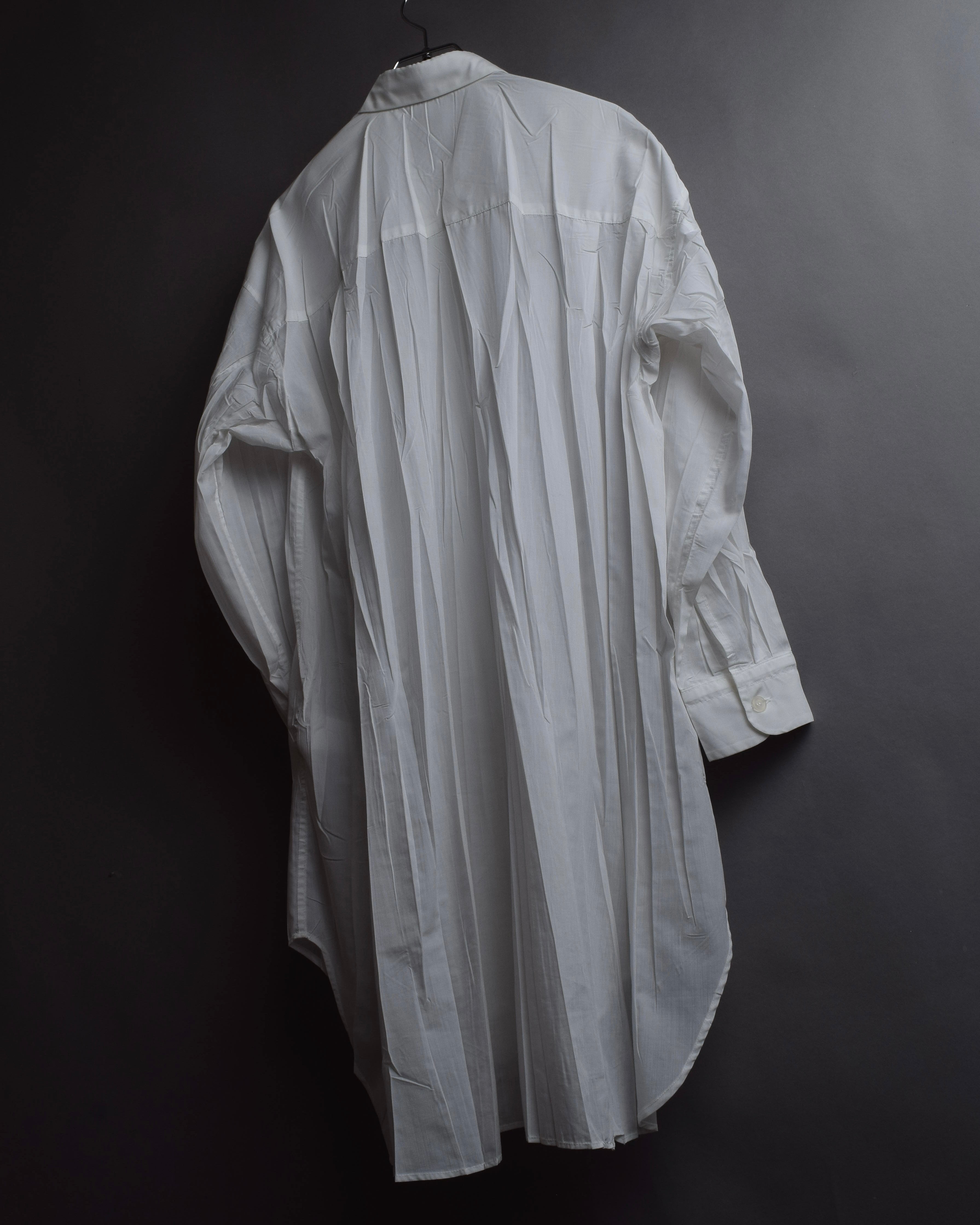 "ISSEY MIYAKE" Pleated design polyester long shirt
