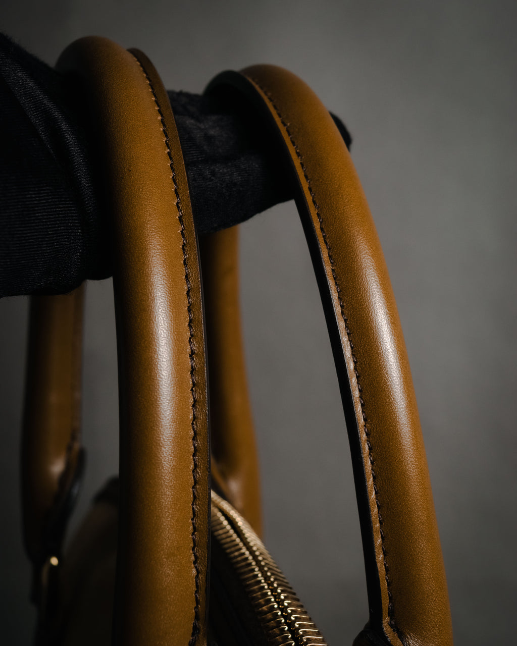 –SPECIAL– "BURBERRY"
2012 Orchard bowling bridle nubuck leather bag