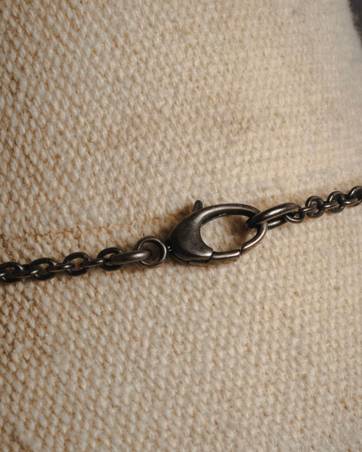 "GUCC" 2016-21 年龄纯银老虎头吊坠项链