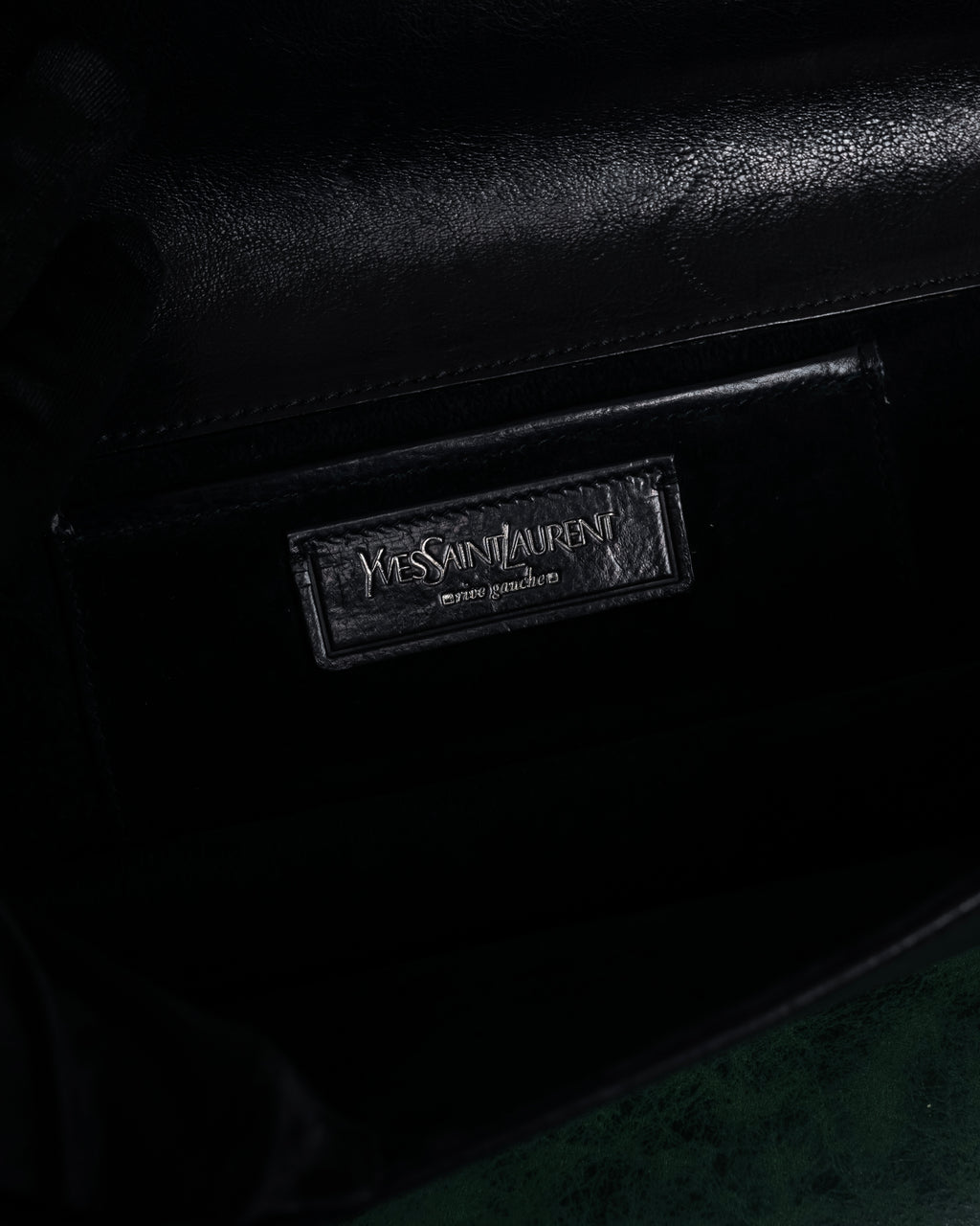 -SPECIAL- "YVES SAINT LAURENT"
00's Tom Ford period stacked ring design horizontal leather bag