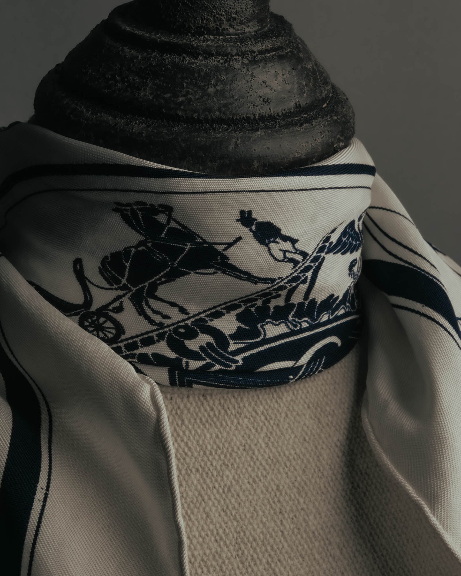 "Hermès" Classic ex libris silk scarf