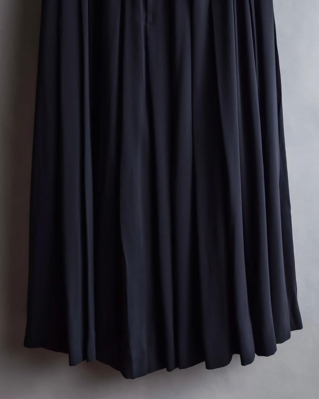 "Chloe" Fold-in pleats maxi length skirt