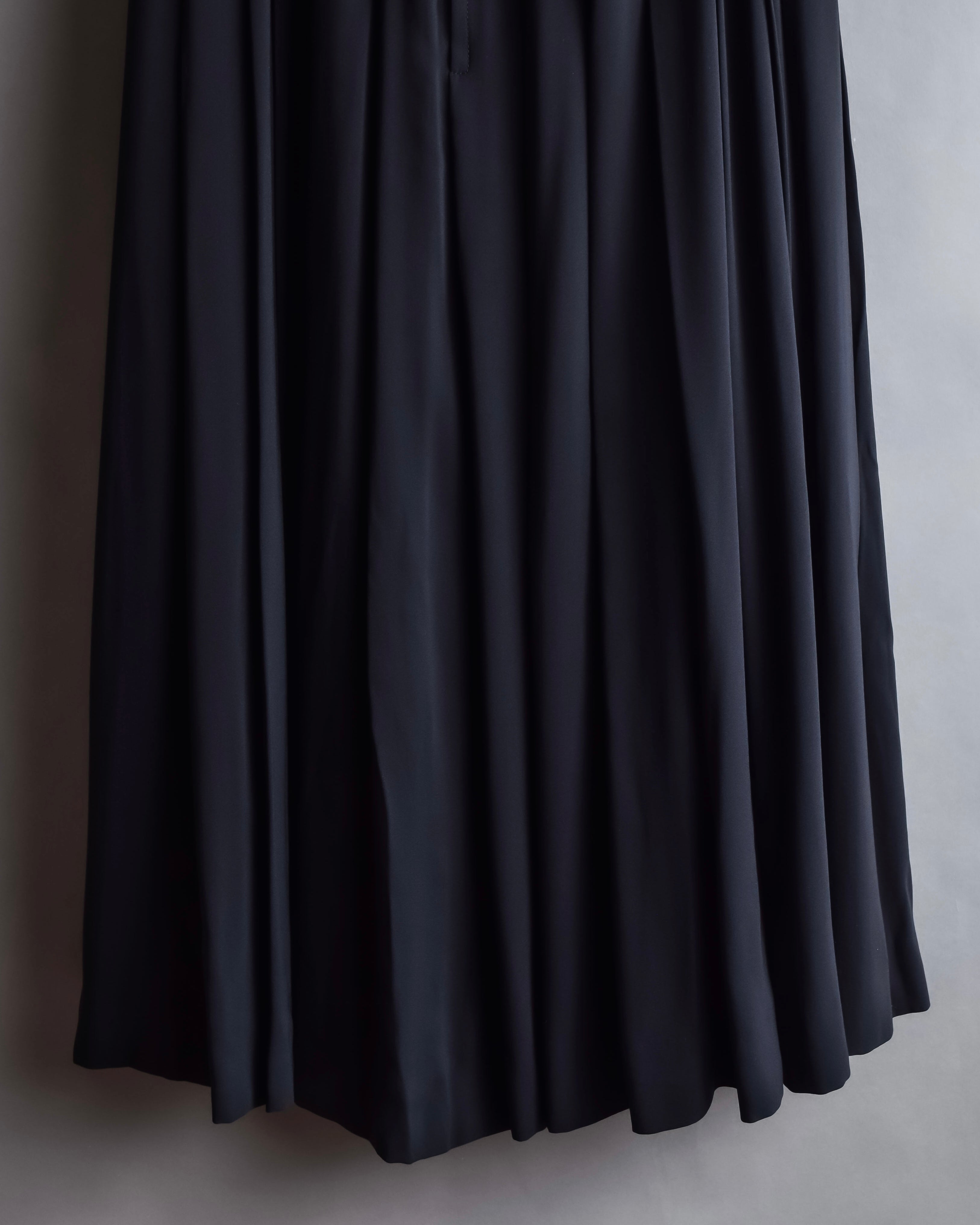 "Chloe" Fold-in pleats maxi length skirt