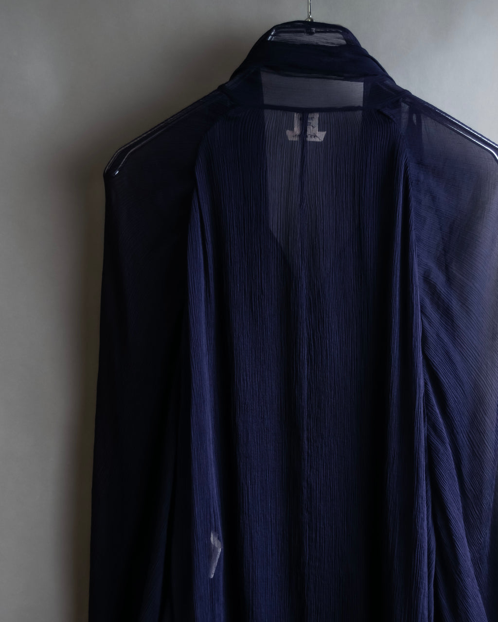 "HERMES" Bowtie detail balloon sleeve sheer pullover