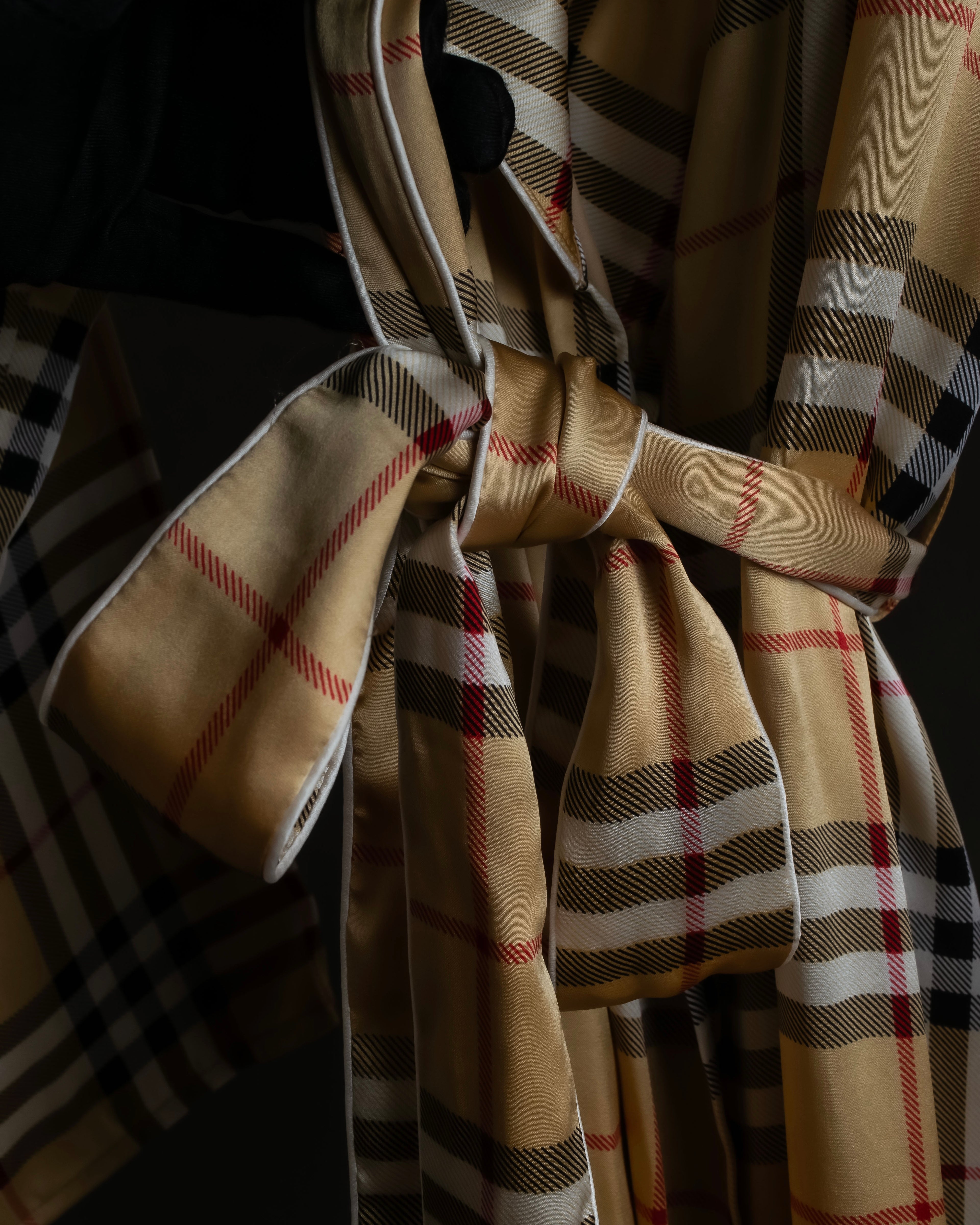 "BURBERRYS" Nova check maxi length silk gown coat