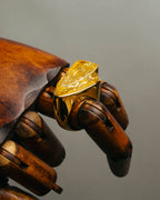 "Chloé" 2010's Amber resin statement ring