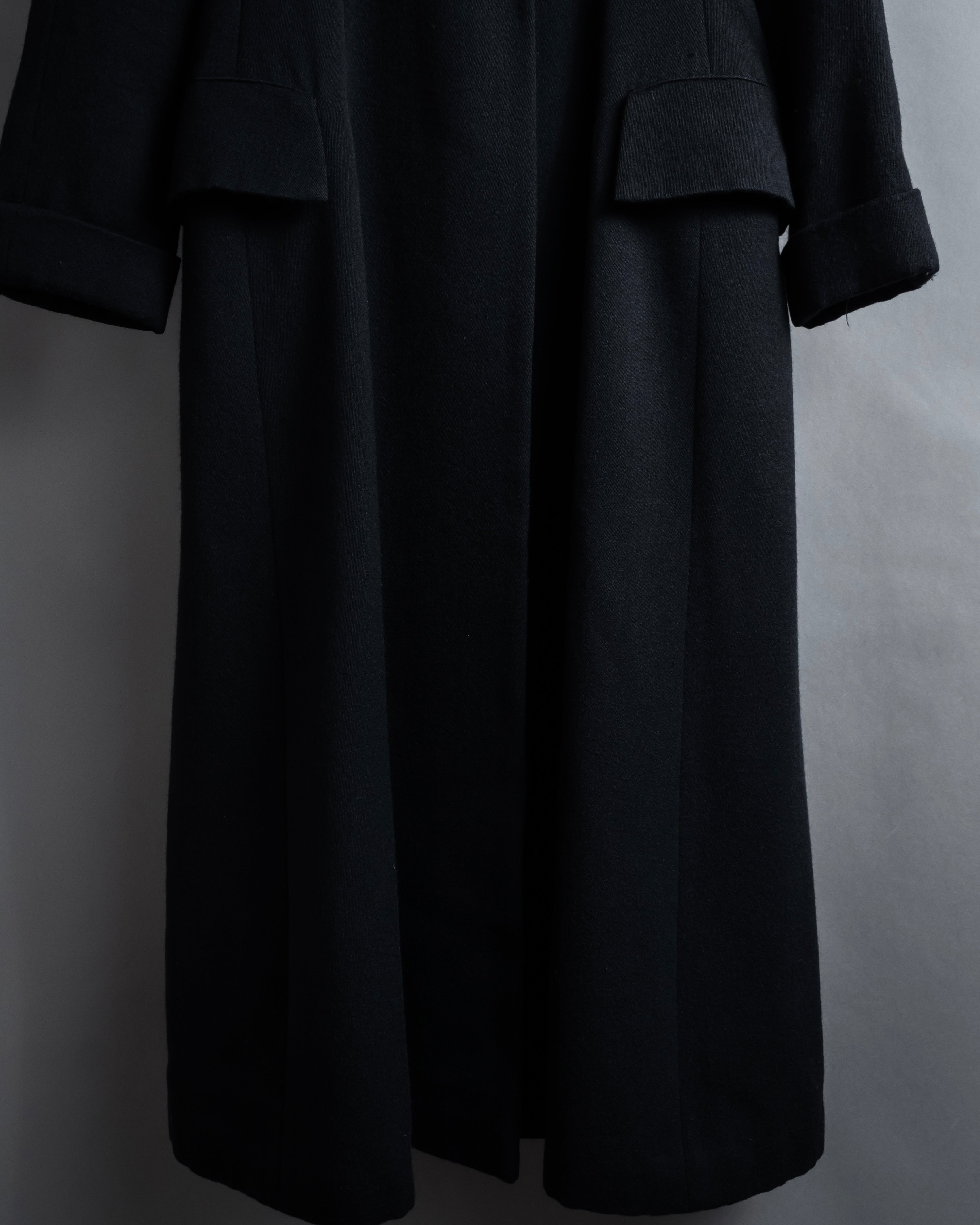 “KEITA MARUYAMA” Floral appliqué one-button chelsea coat