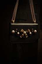 –SPECIAL– “GUCCI”
2016-2022 Bow embellished chain shoulder bag