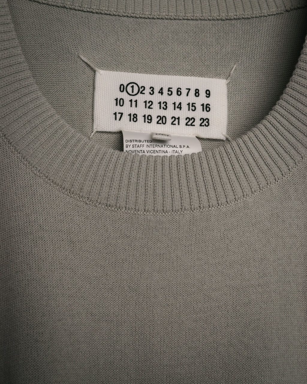 “Maison Margiela” 2015SS deconstructed cape knit top