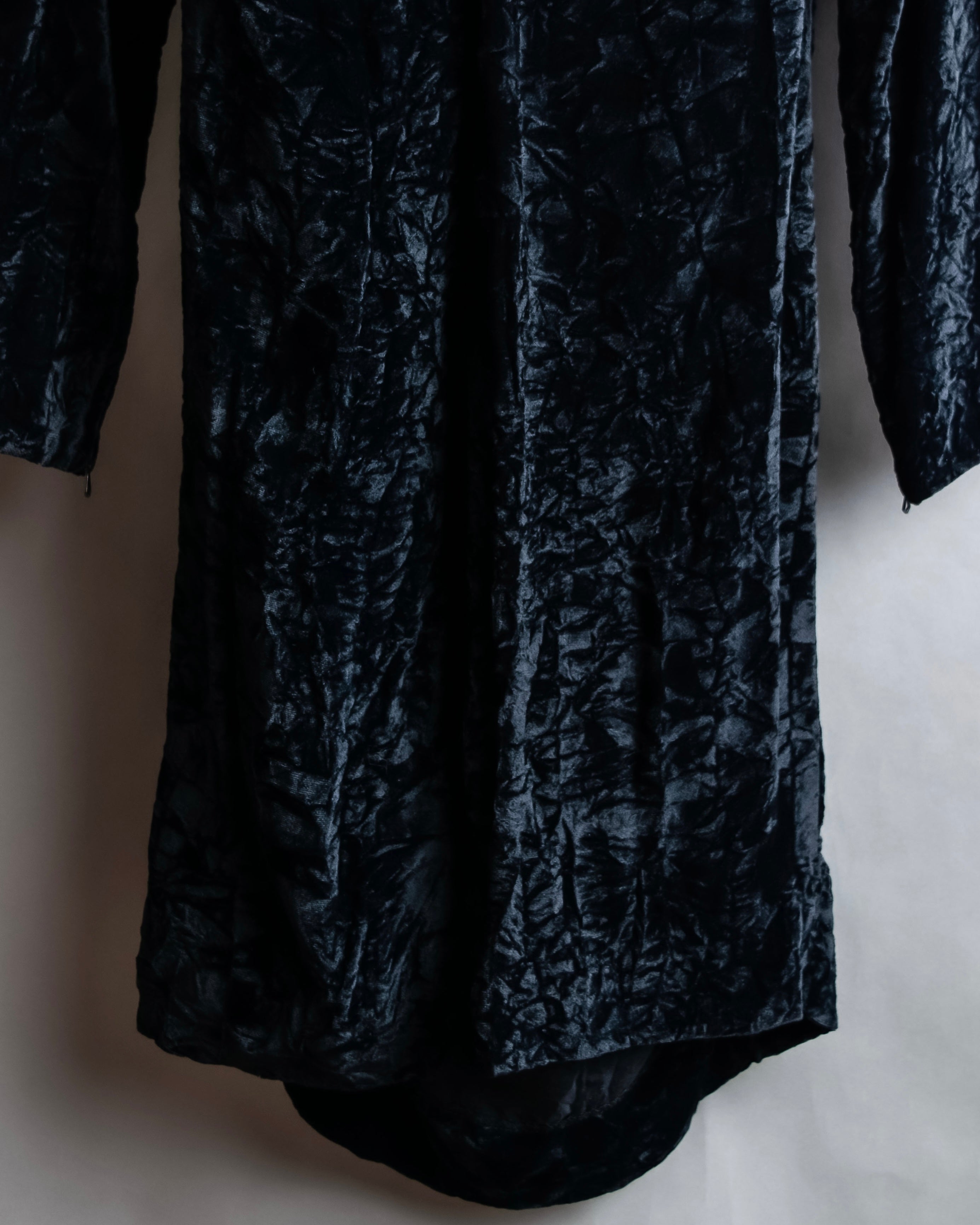 "Yves Saint Laurent Rive Gauche"
Draped neckline crushed velour dress