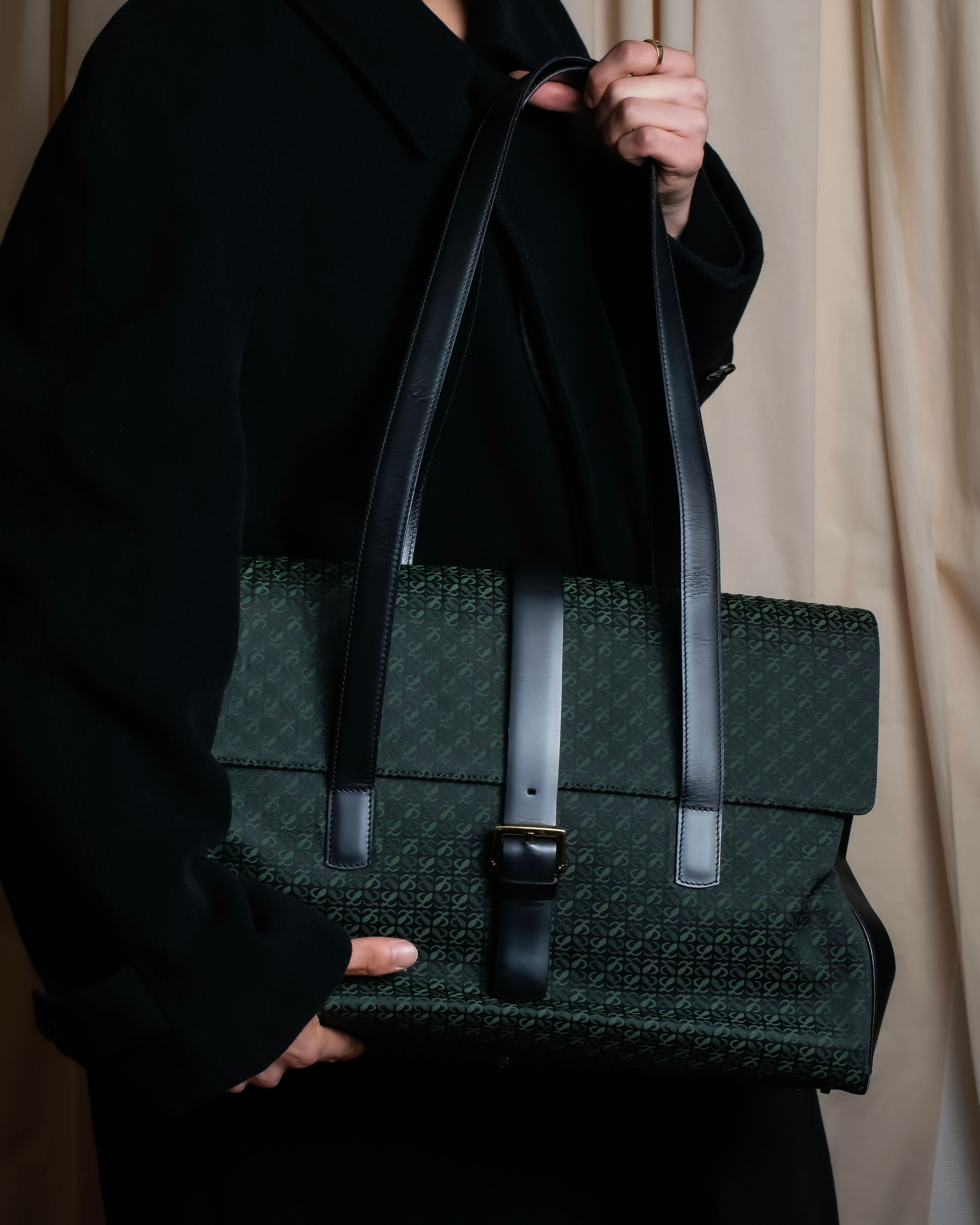 "LOEWE" Anagram pattern combination leather shoulder bag