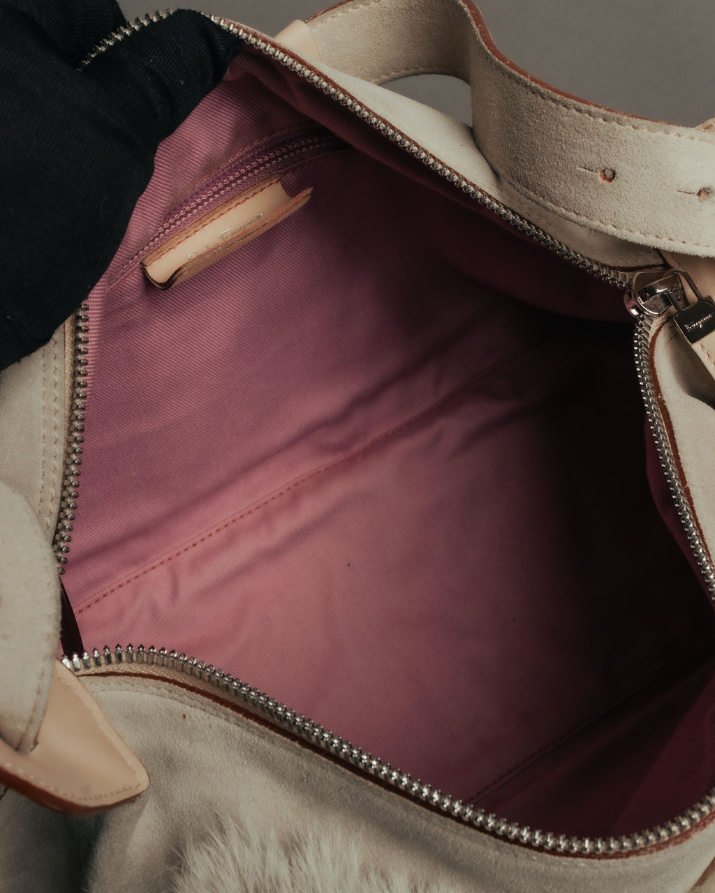 “Salvatore Ferragamo” 00’s Fur panel suede shoulder bag