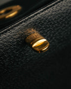 -SPECIAL- “GUCCI” 70’s-80’s Pigskin leather turn lock handbag