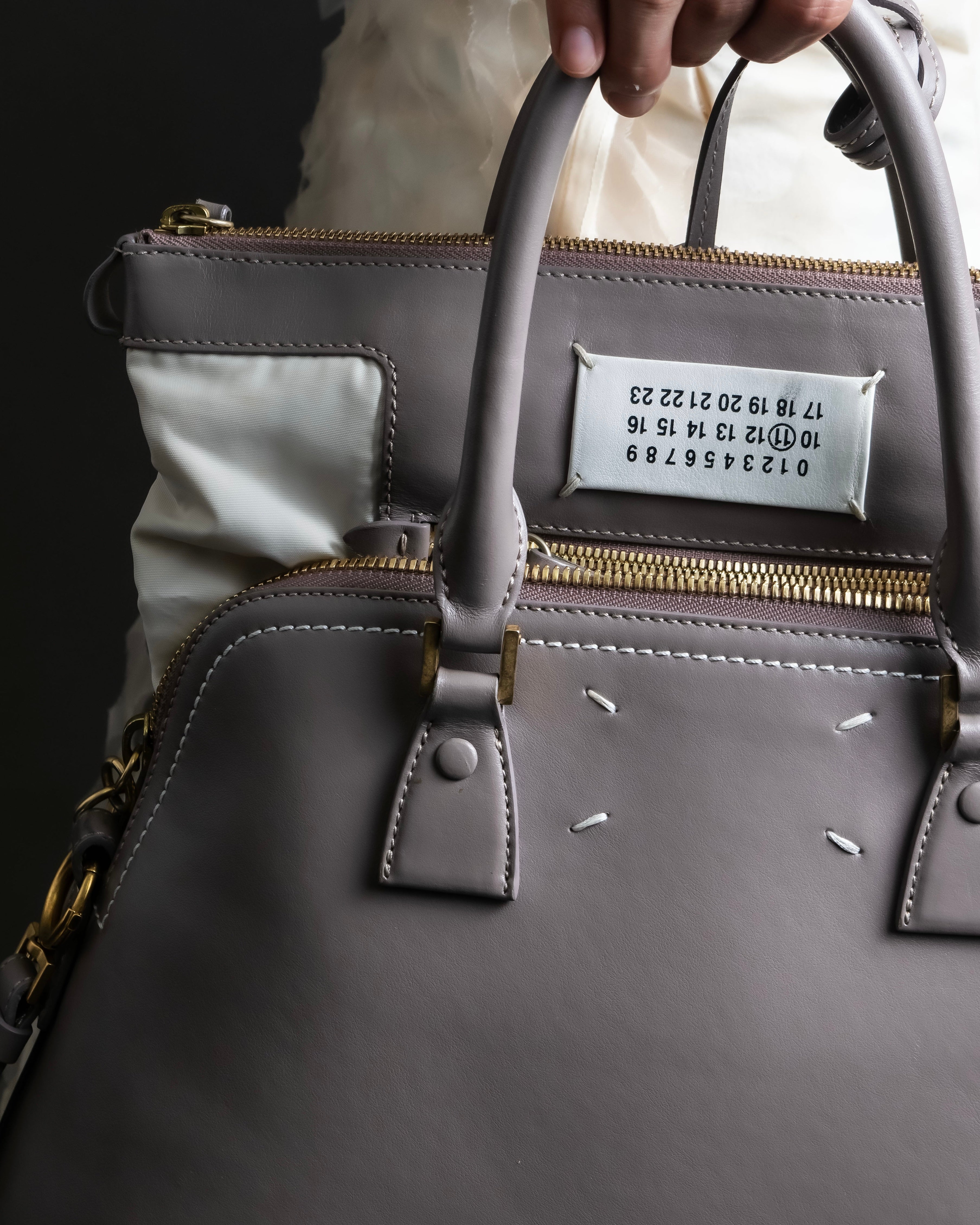 "MAISON MARGIELA" 5AC medium 2way handbag