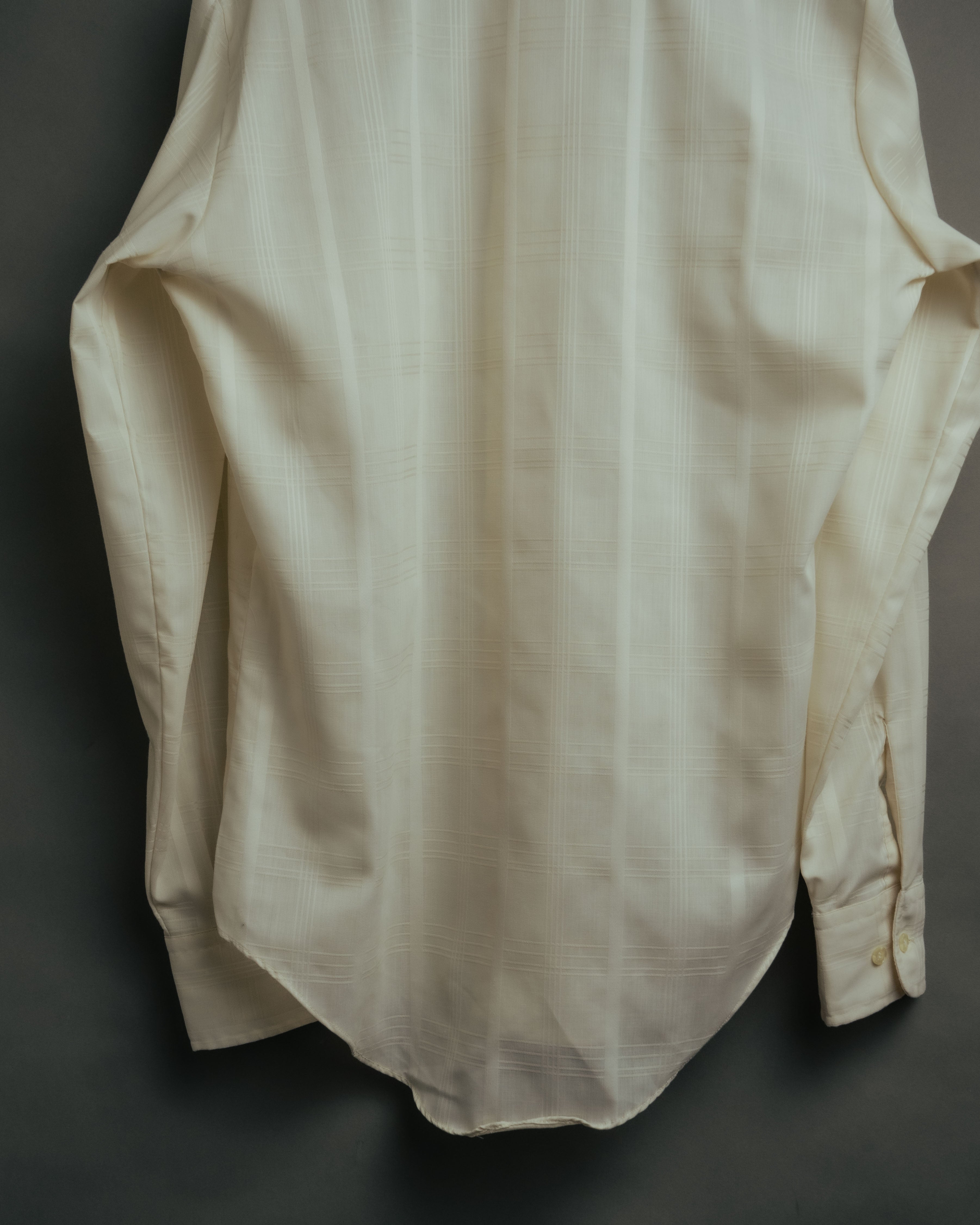 -MOOD Vintage Collections-
70’s-80’s Tone on tone check dress shirt