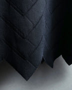 "PLEATS PLEASE ISSEY MIYAKE" 

Meander sleeveless tops