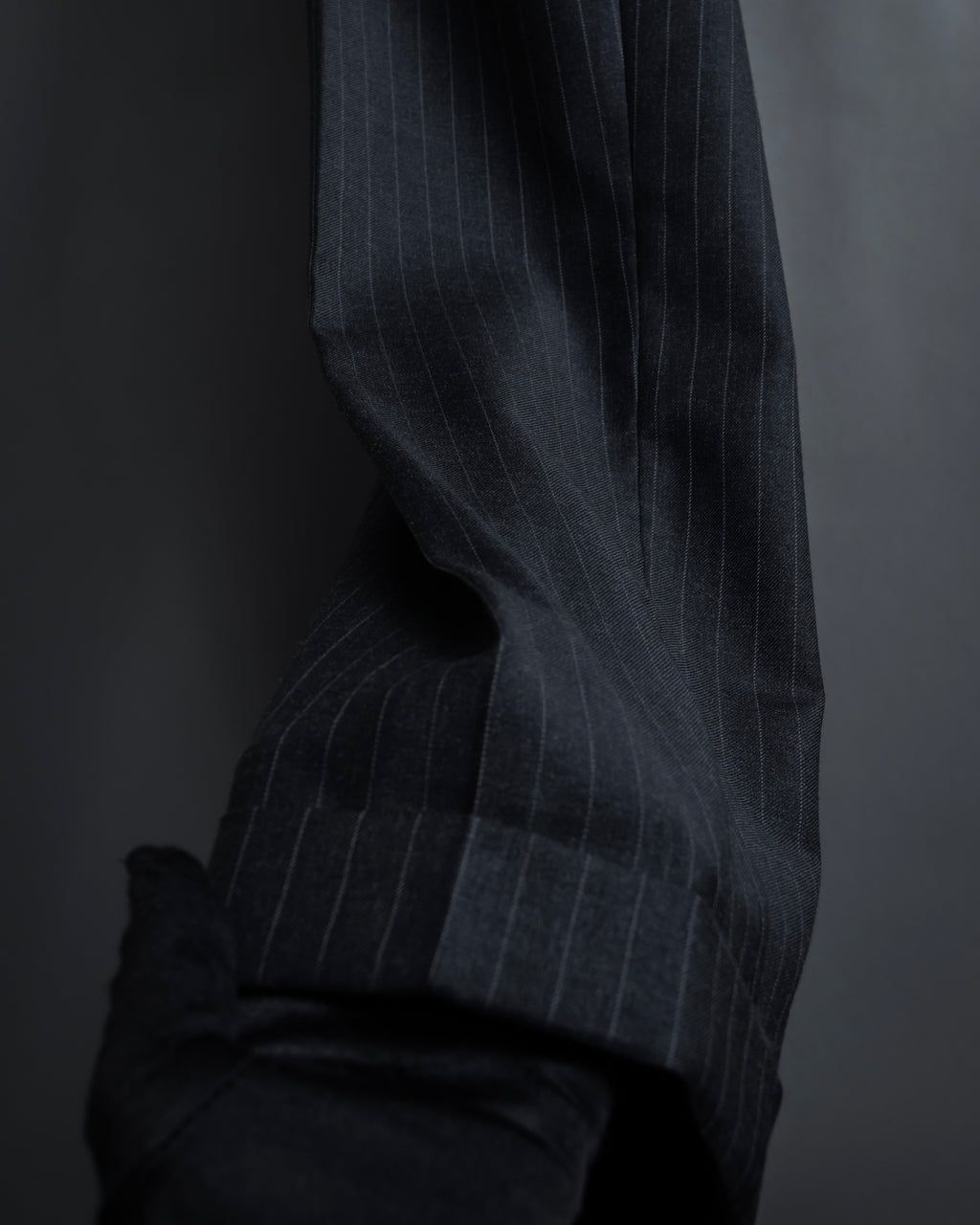 "ARMANI COLLEZIONI" Deep charcoal pinstripe set up
