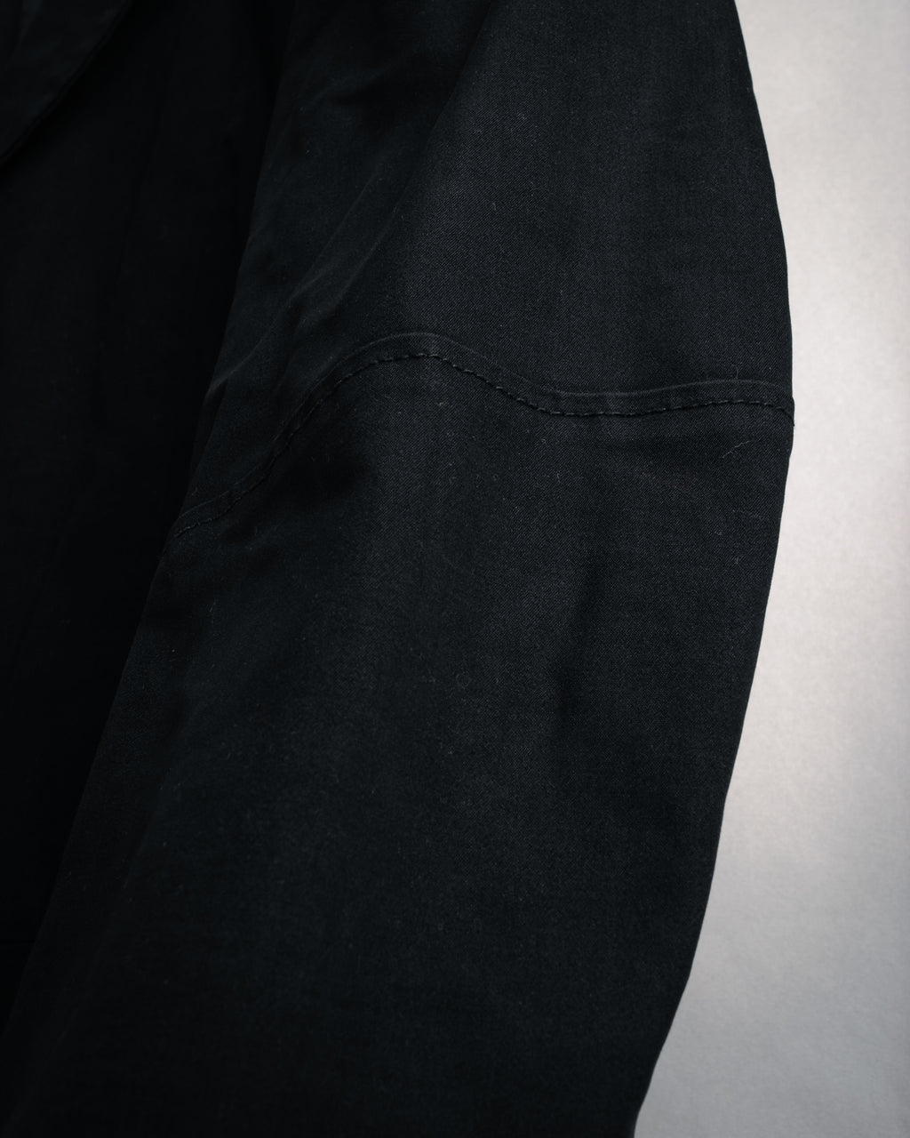 “KATHARINE HAMNETT LONDON”
1995-2005 Structured workwear tailored jacket