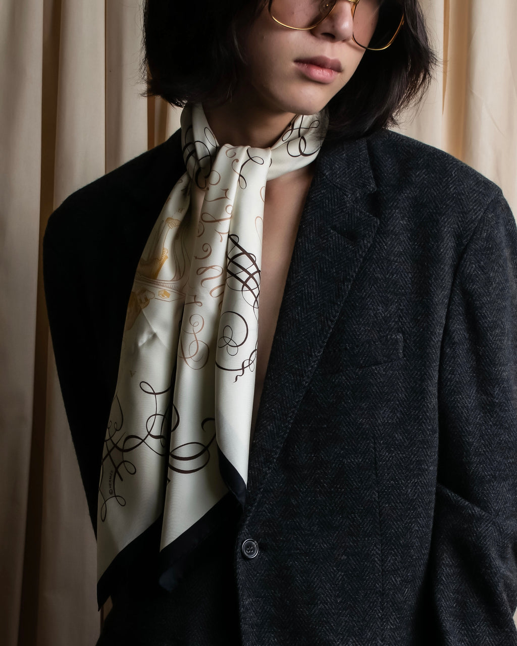"HERMES" LART DECRIRE Carré  90 silk scarf