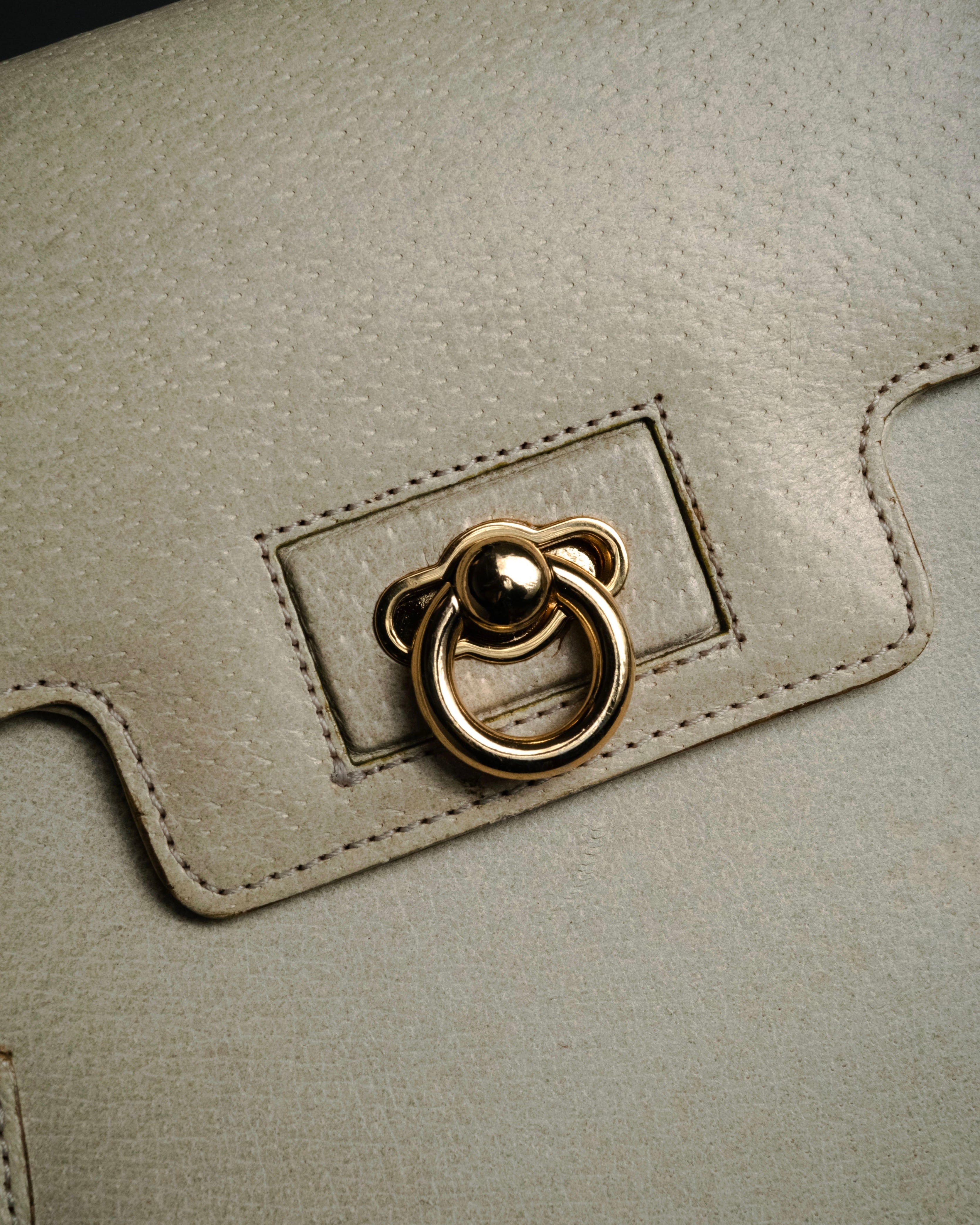 “VALENTINO GARAVANI” 90’s structured top handle leather bag