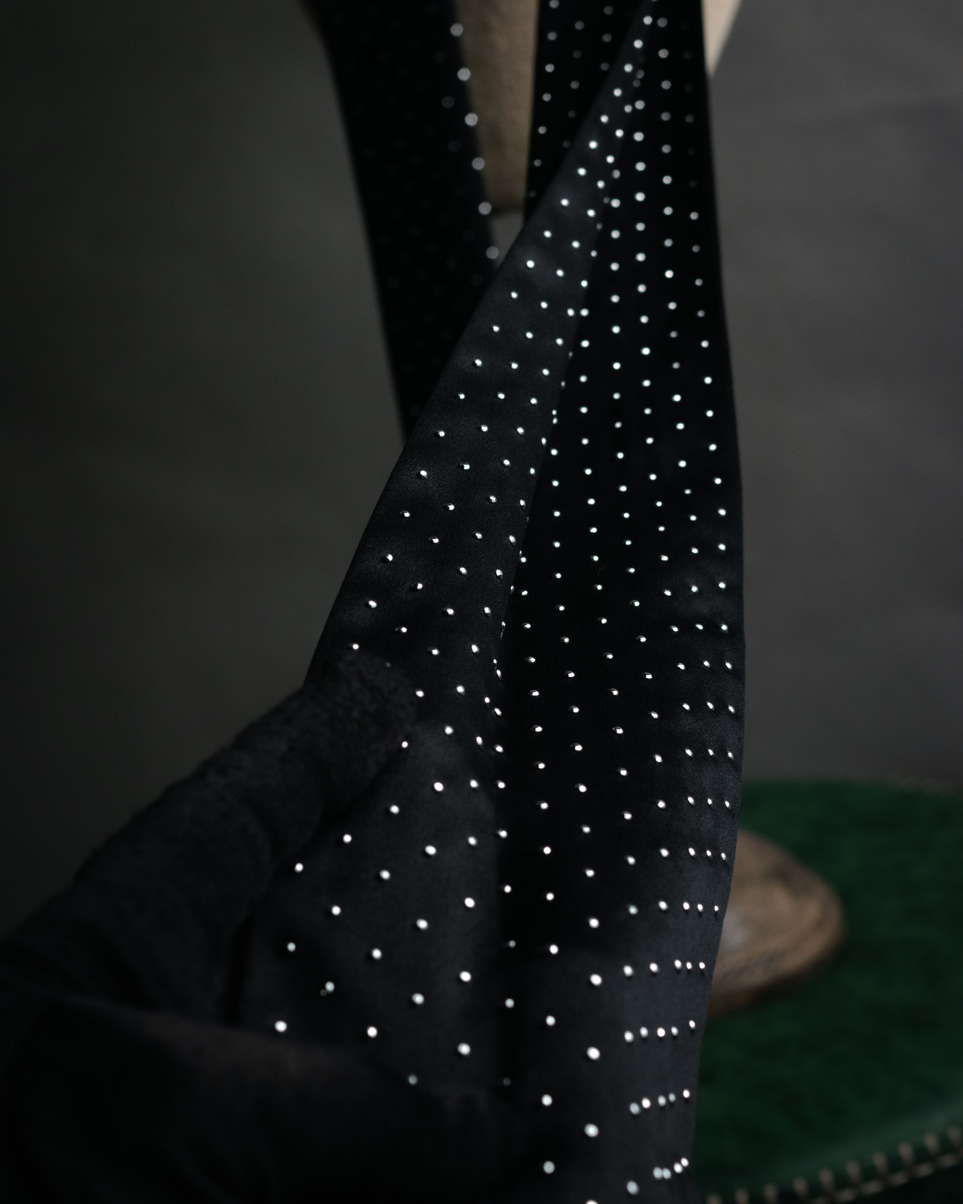 –SPECIAL– “SAINT LAURENT PARIS”
2013-2016 Studded silk ribbon tie