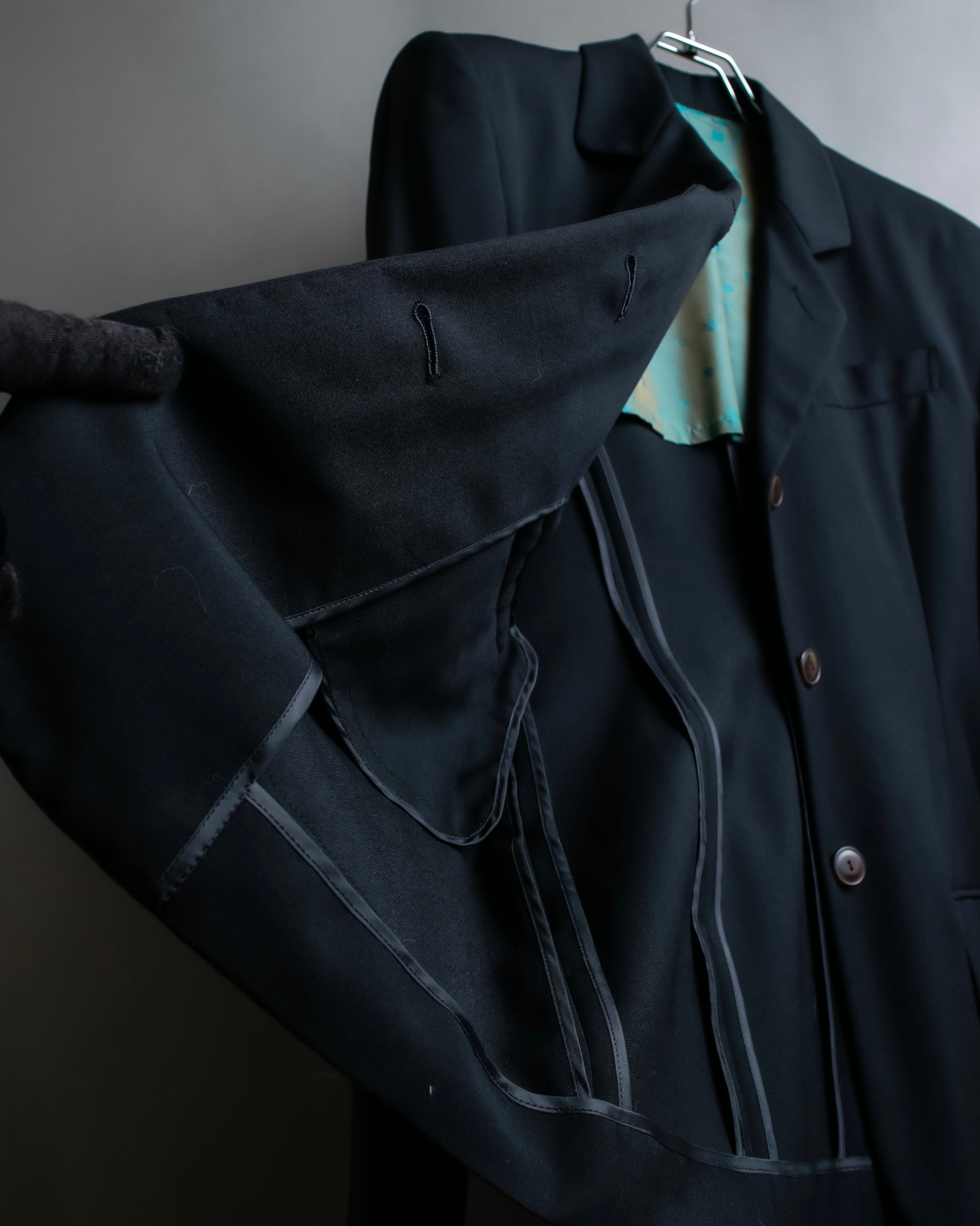 "JEAN PAUL GAULTIER FEMME" Beautiful shaped wool tailored jacket