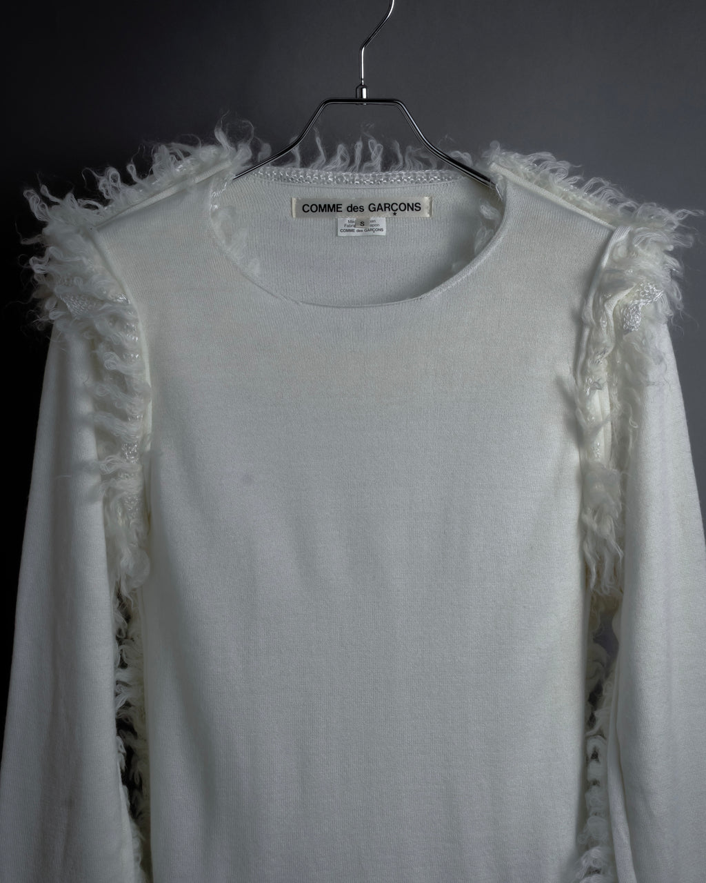 "COMME des GARCONS" 18AW layered mesh design fringe thick knit