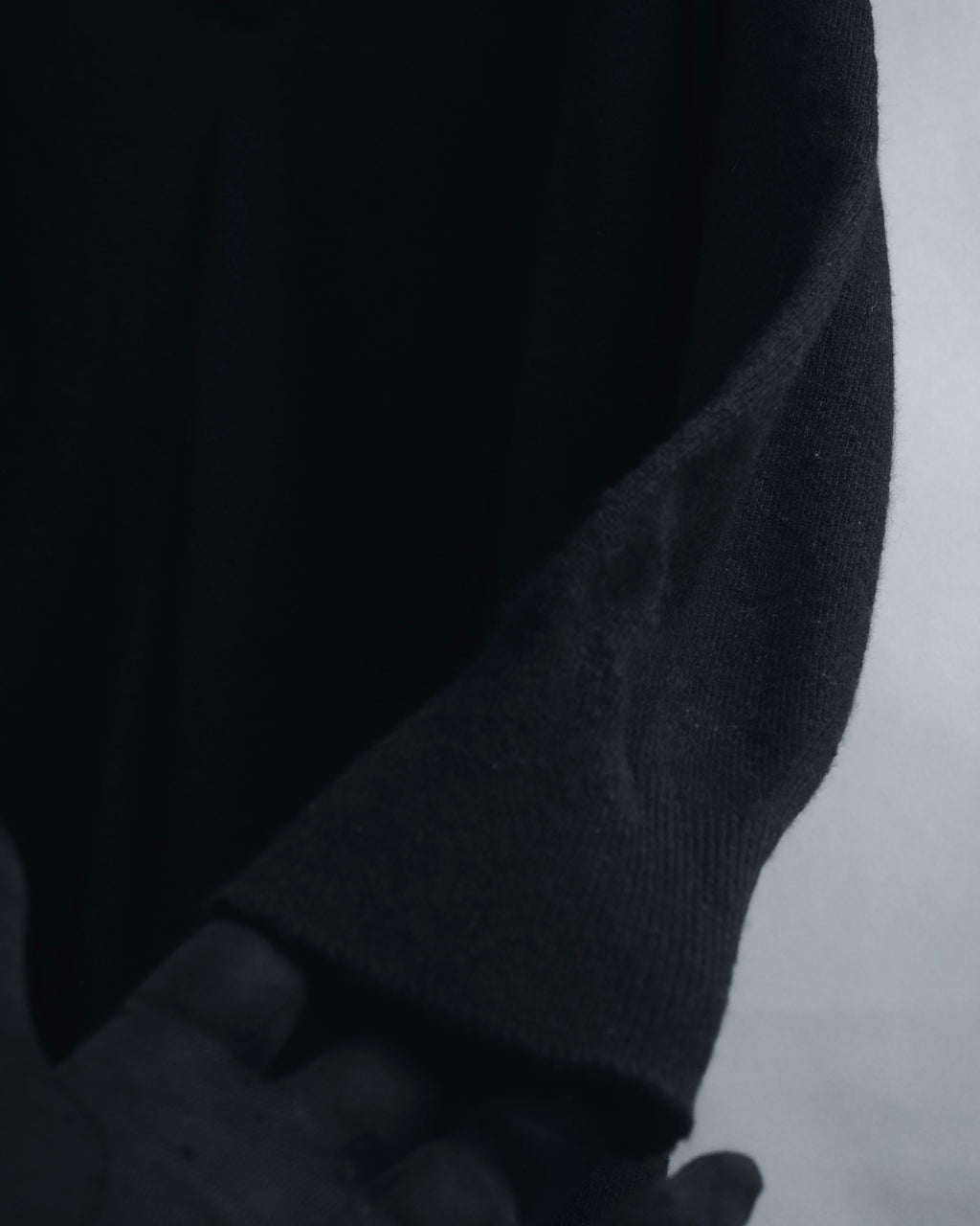 "CELINE" 90’s scottish cashmere v neck knit