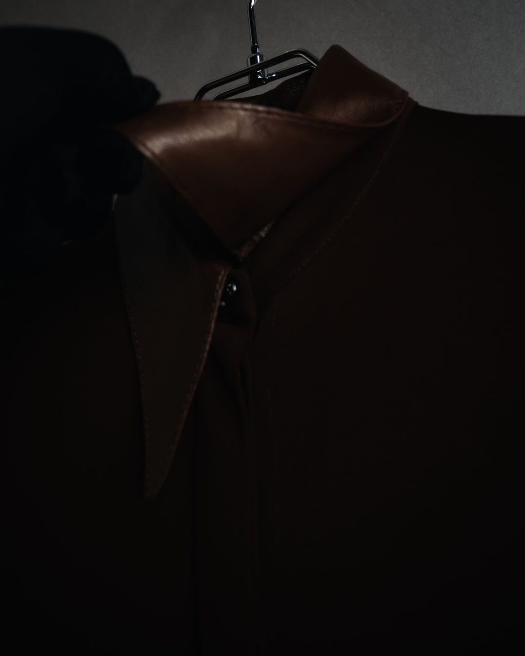–SPECIAL– "HERMES"
00’s Transformable leather-trim viscose shirt