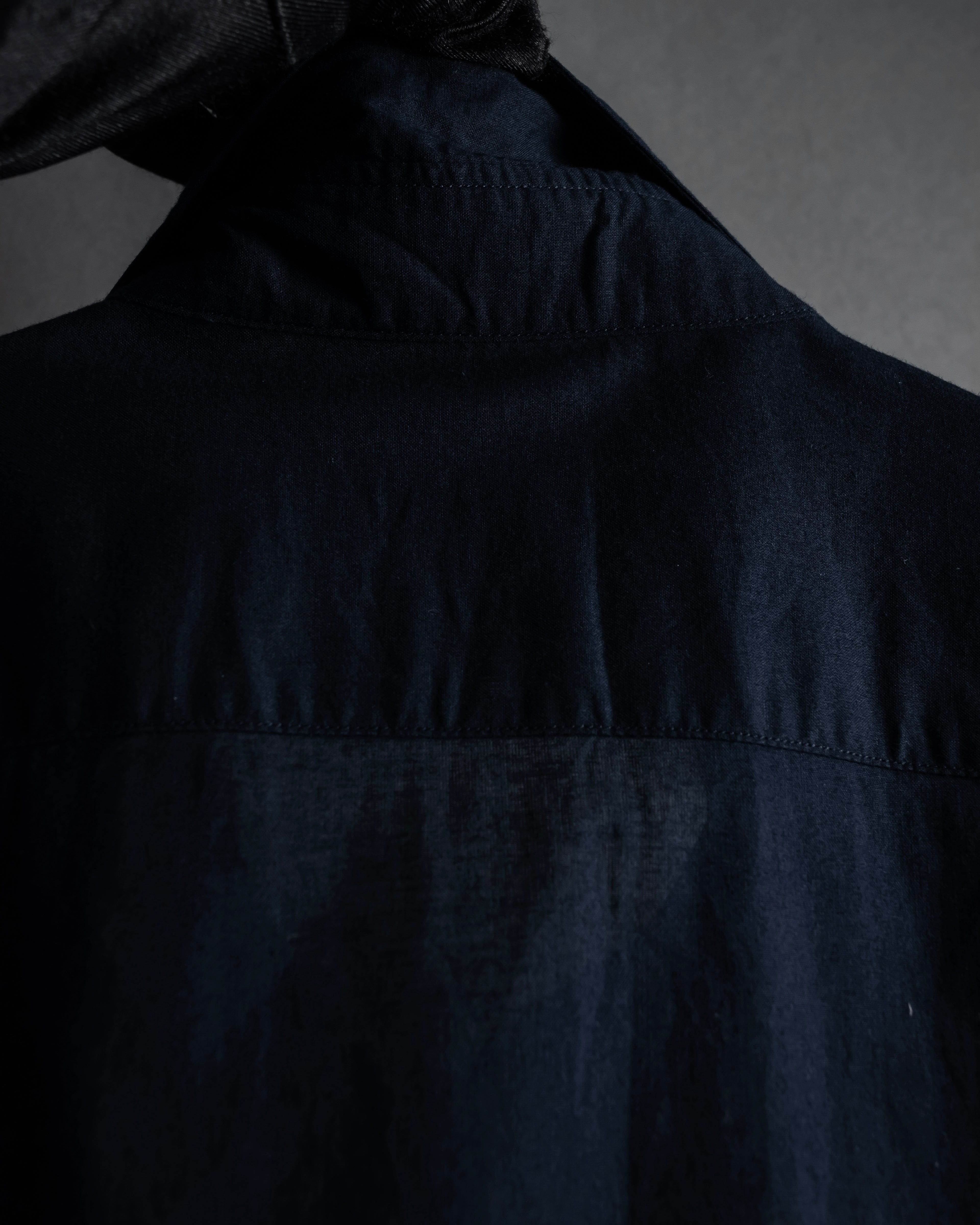 “GUCCI” 2011-12 Bandana panel print shirt