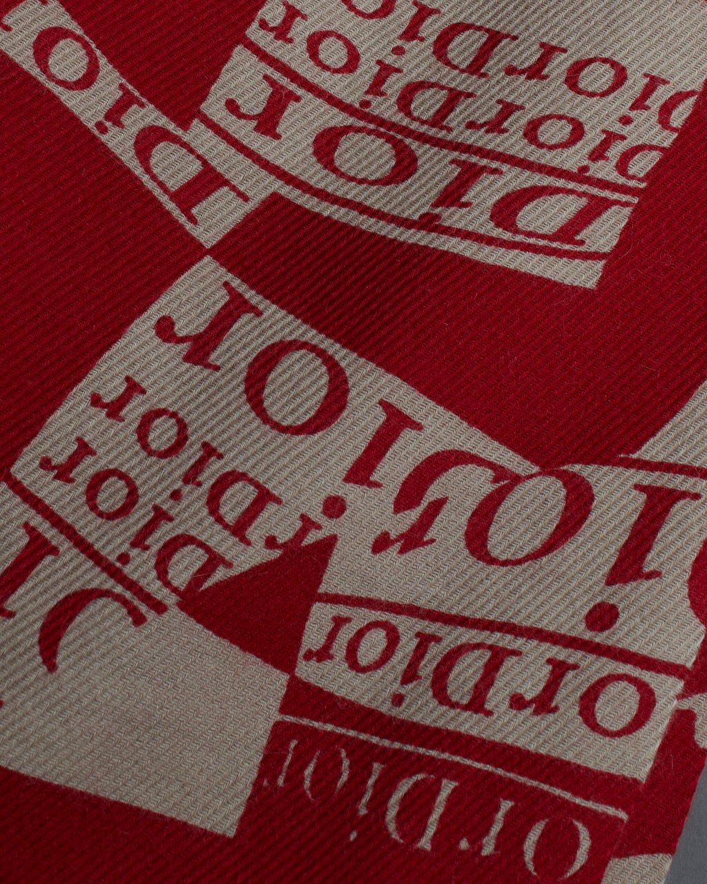 "Christian Dior" Logo pattern twill muffler